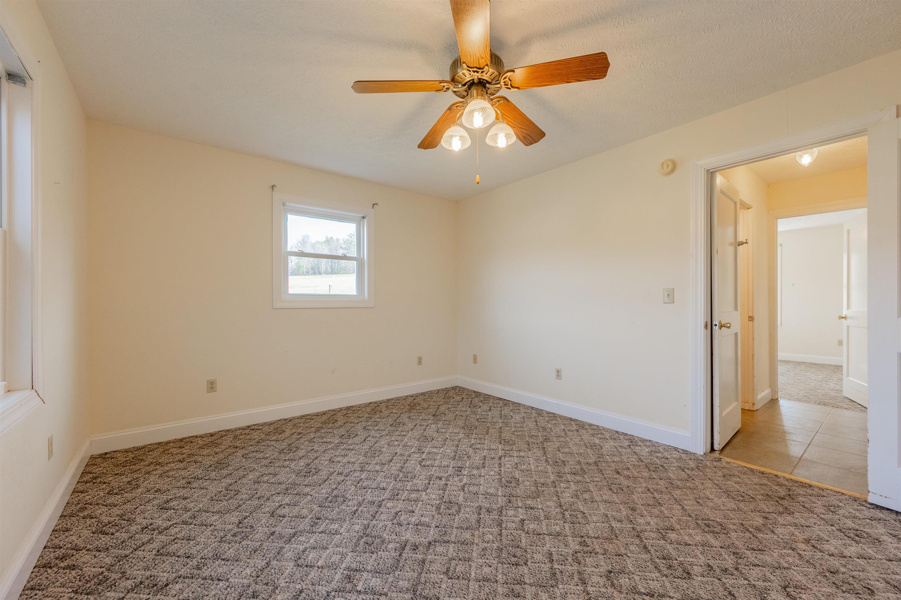 508 Whitelocke Road SE Floyd VA 24091