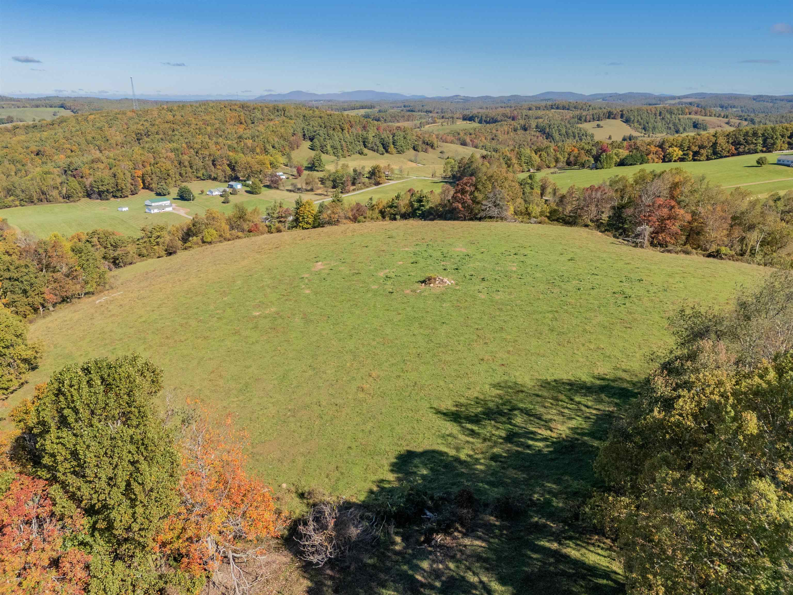 508 Whitelocke Road SE Floyd VA 24091