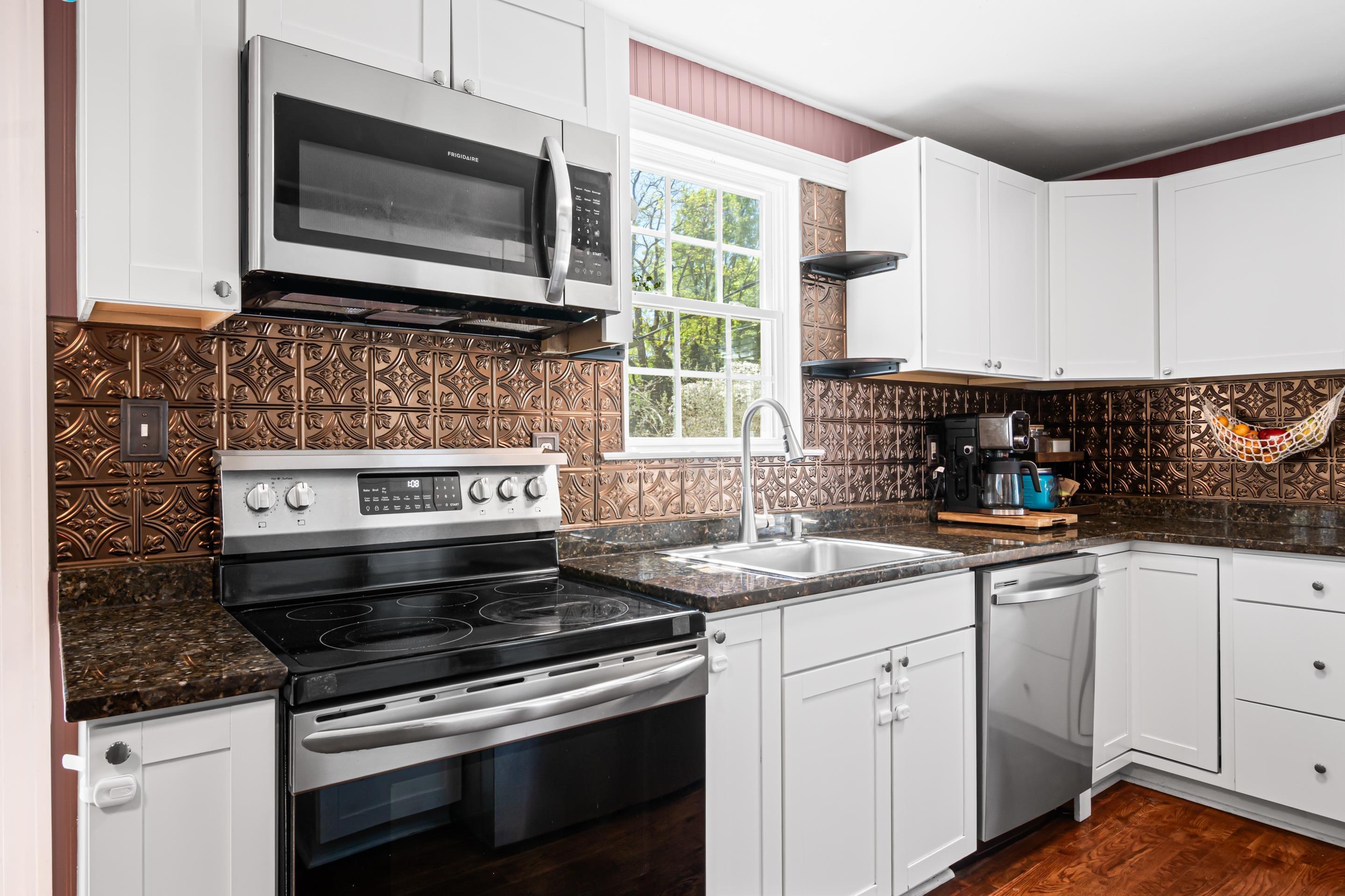 605 Rose Avenue Blacksburg VA 24060