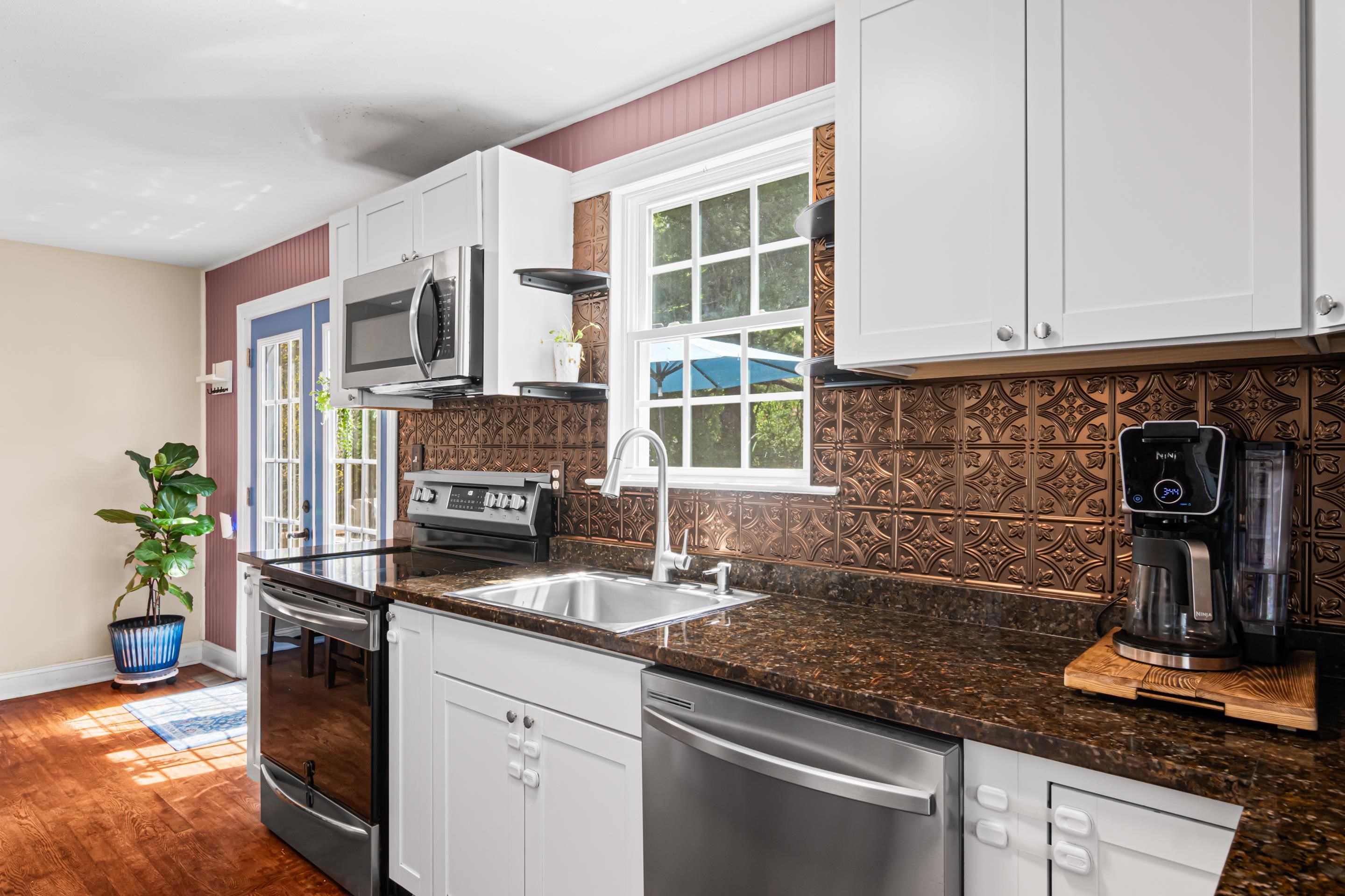 605 Rose Avenue Blacksburg VA 24060