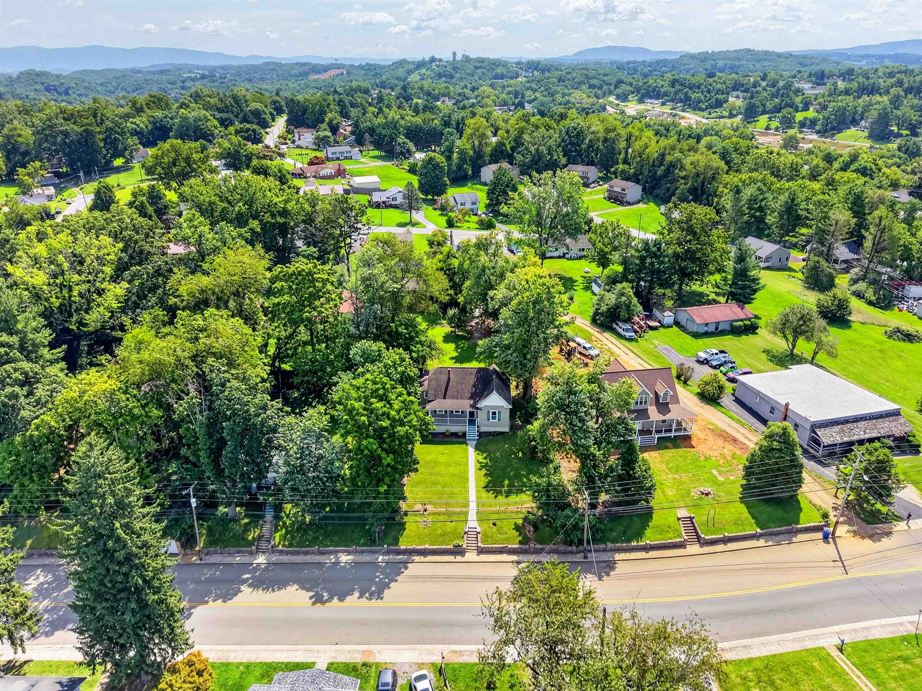 1220 Cambria Street NE Christiansburg VA 24073