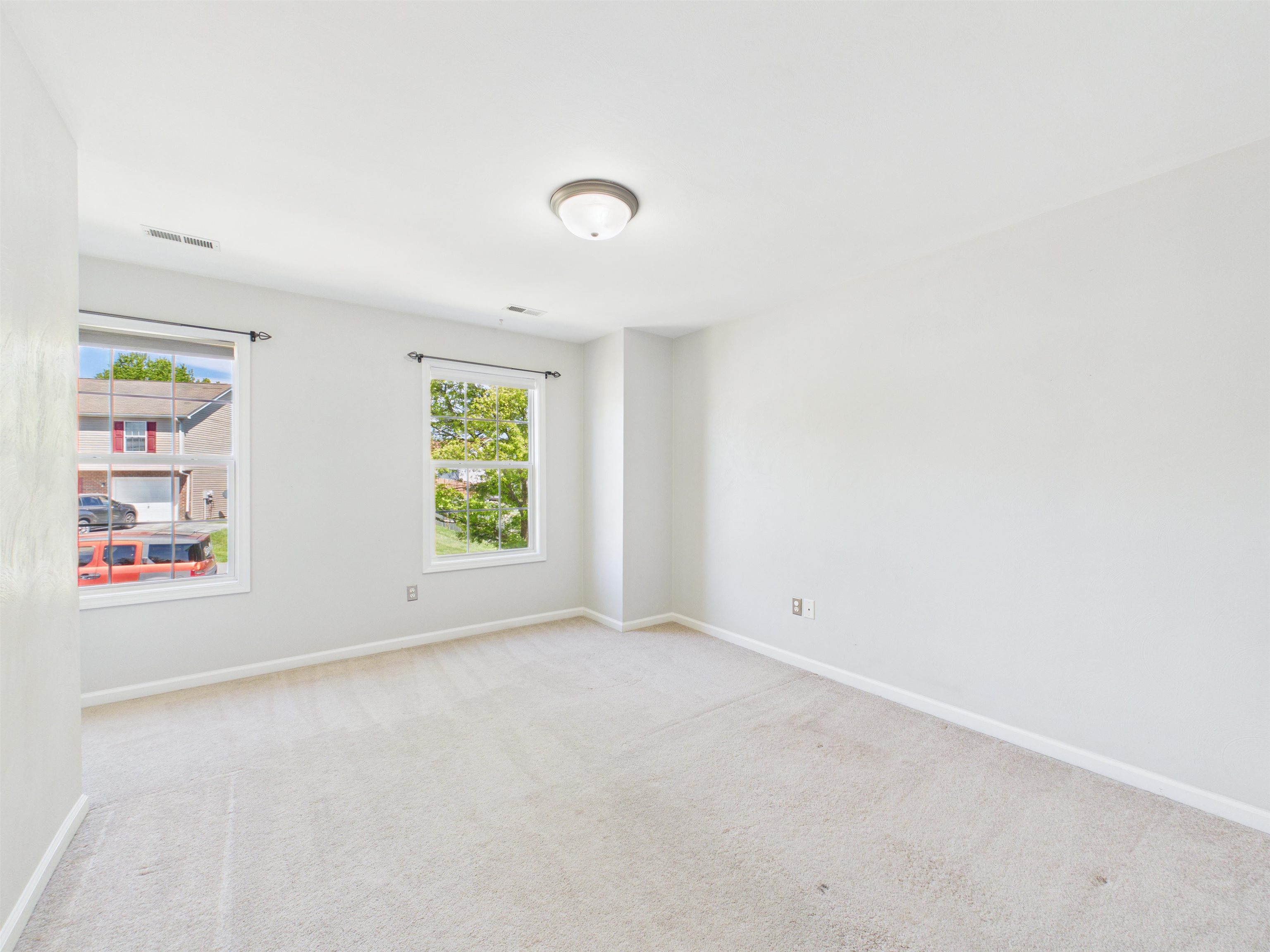 215 Sequoia Circle NW Christiansburg VA 24073