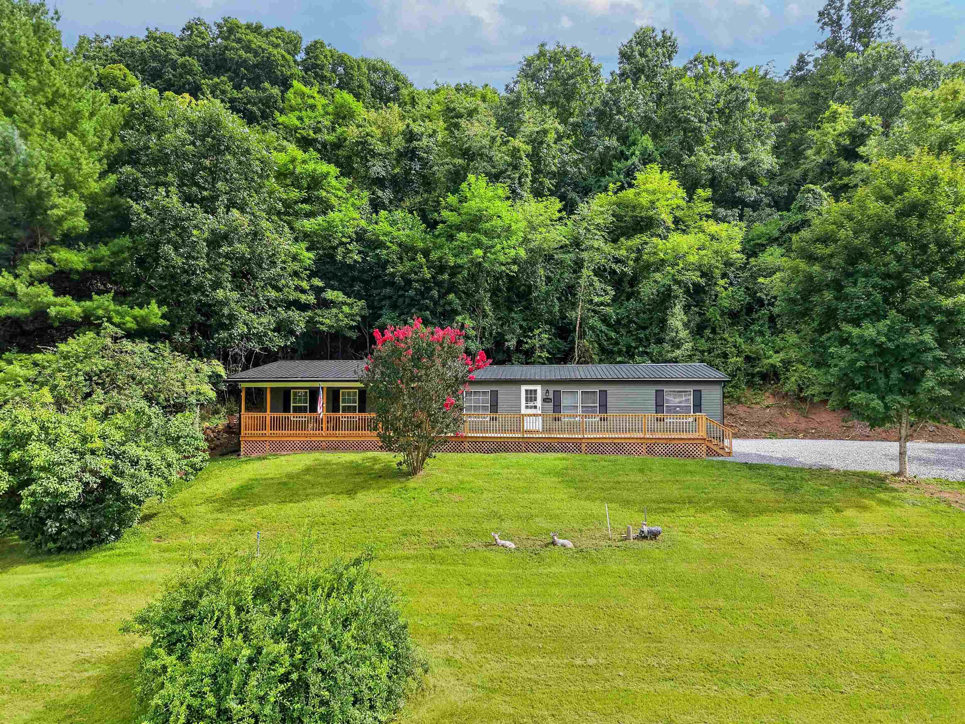 13006 N Scenic Highway Rocky Gap VA 24366