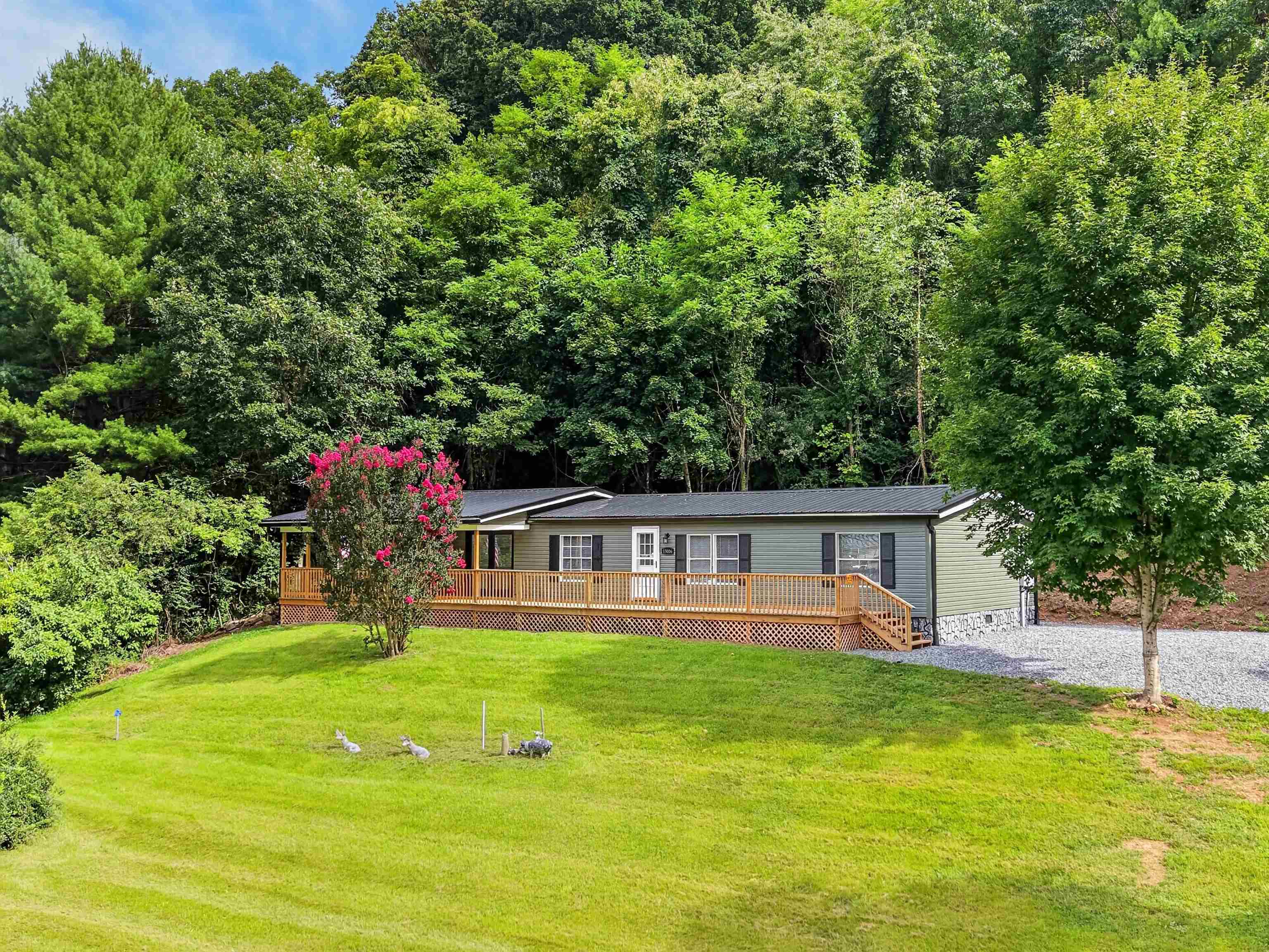 13006 N Scenic Highway Rocky Gap VA 24366