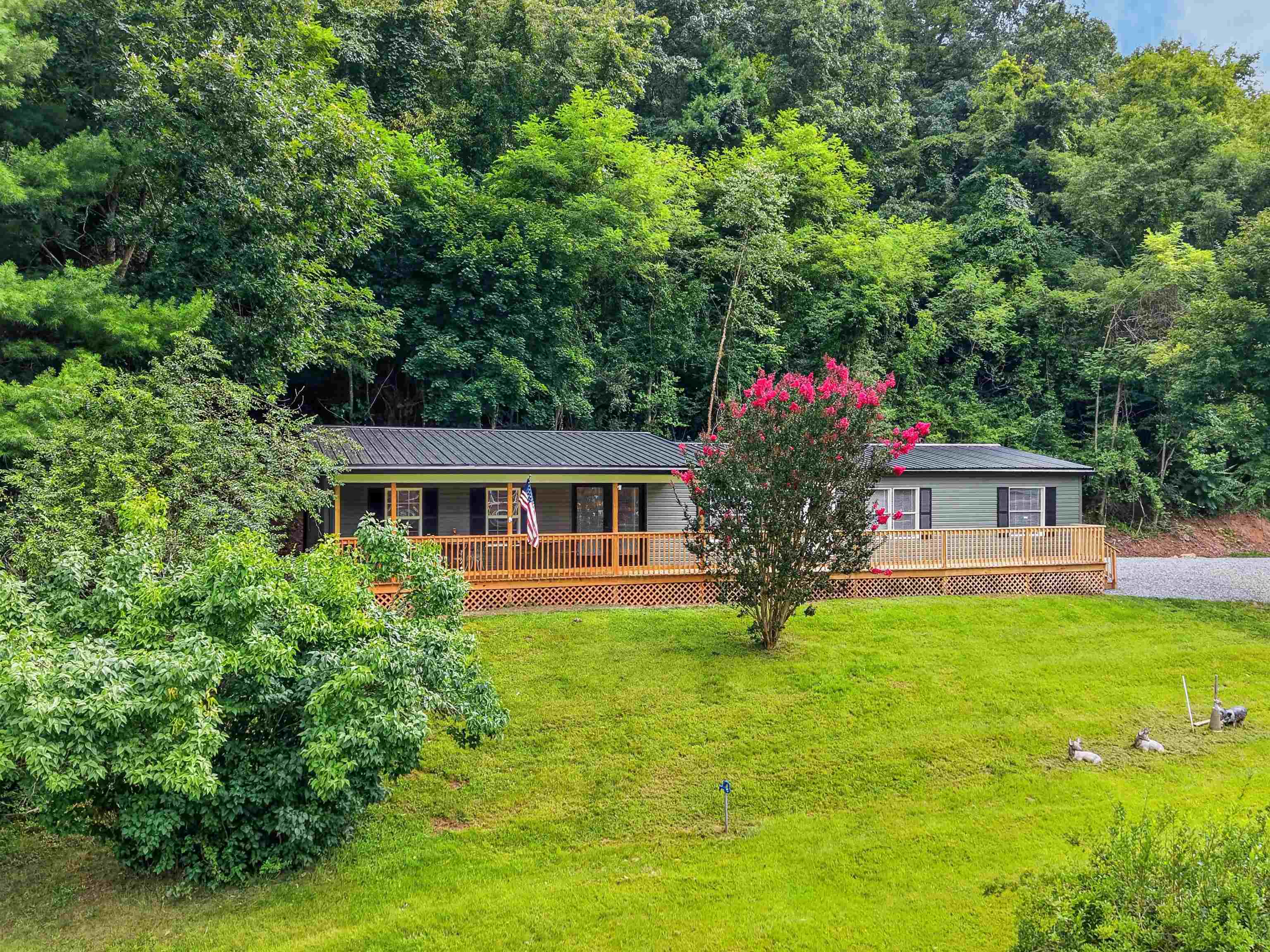 13006 N Scenic Highway Rocky Gap VA 24366