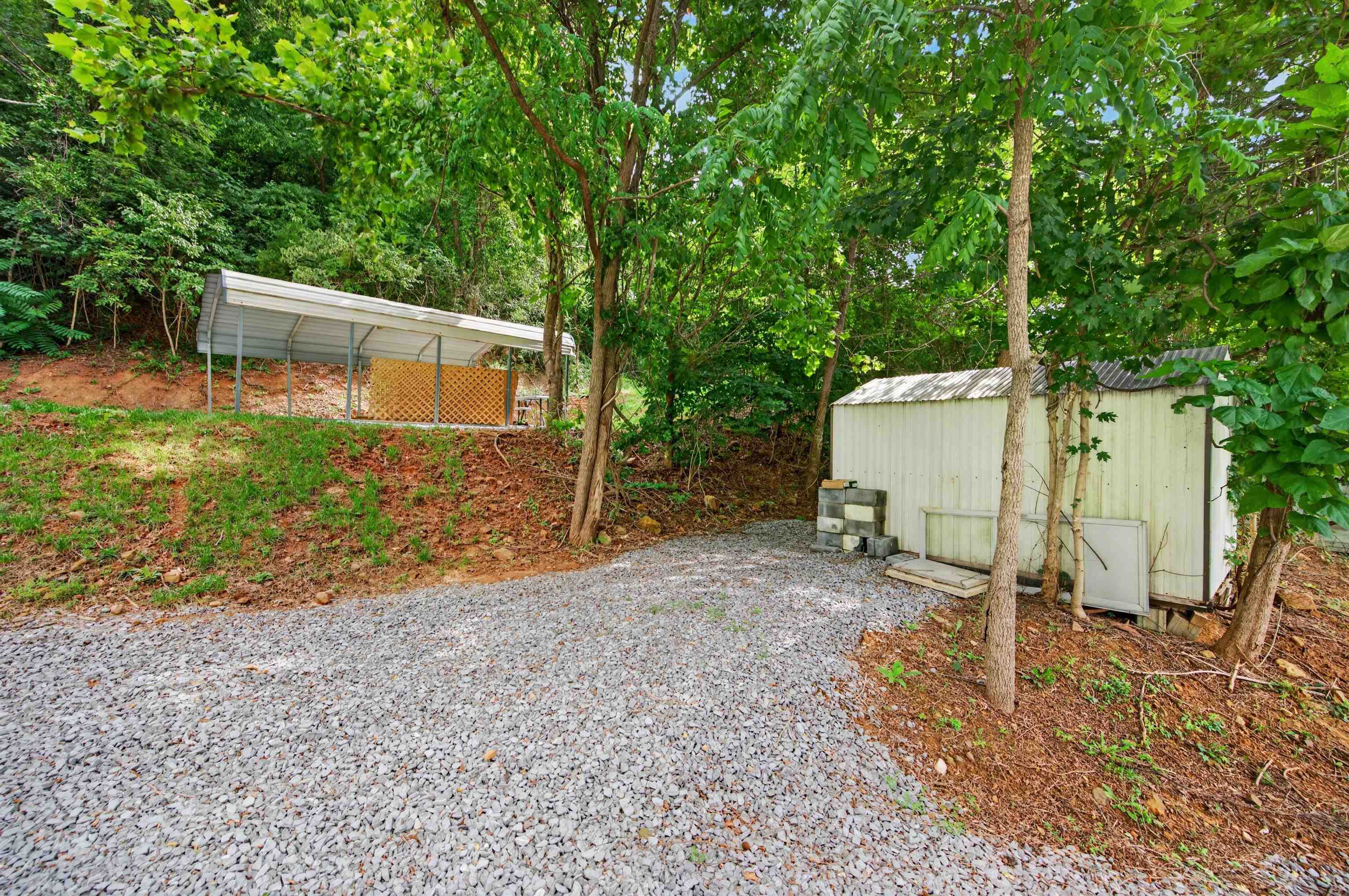 13006 N Scenic Highway Rocky Gap VA 24366