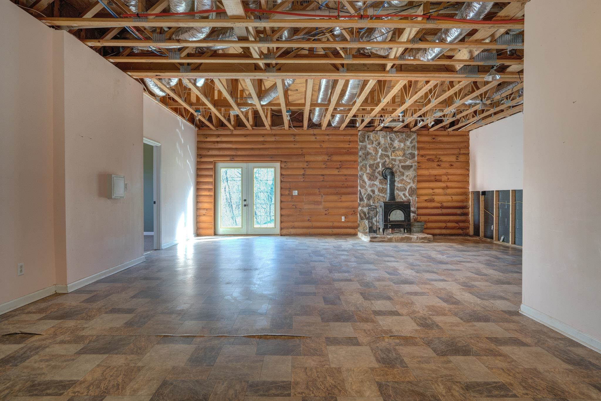 125 Wilderness Drive Pembroke VA 24136