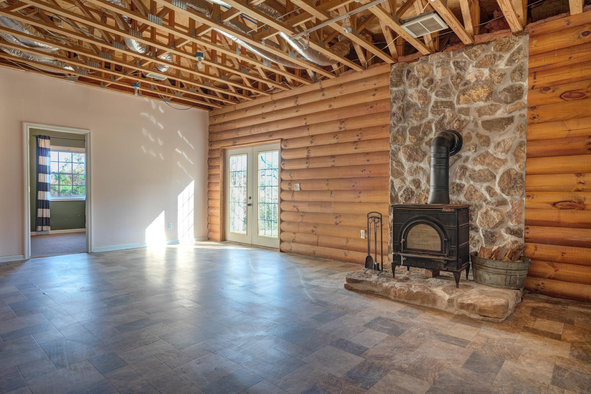 125 Wilderness Drive Pembroke VA 24136