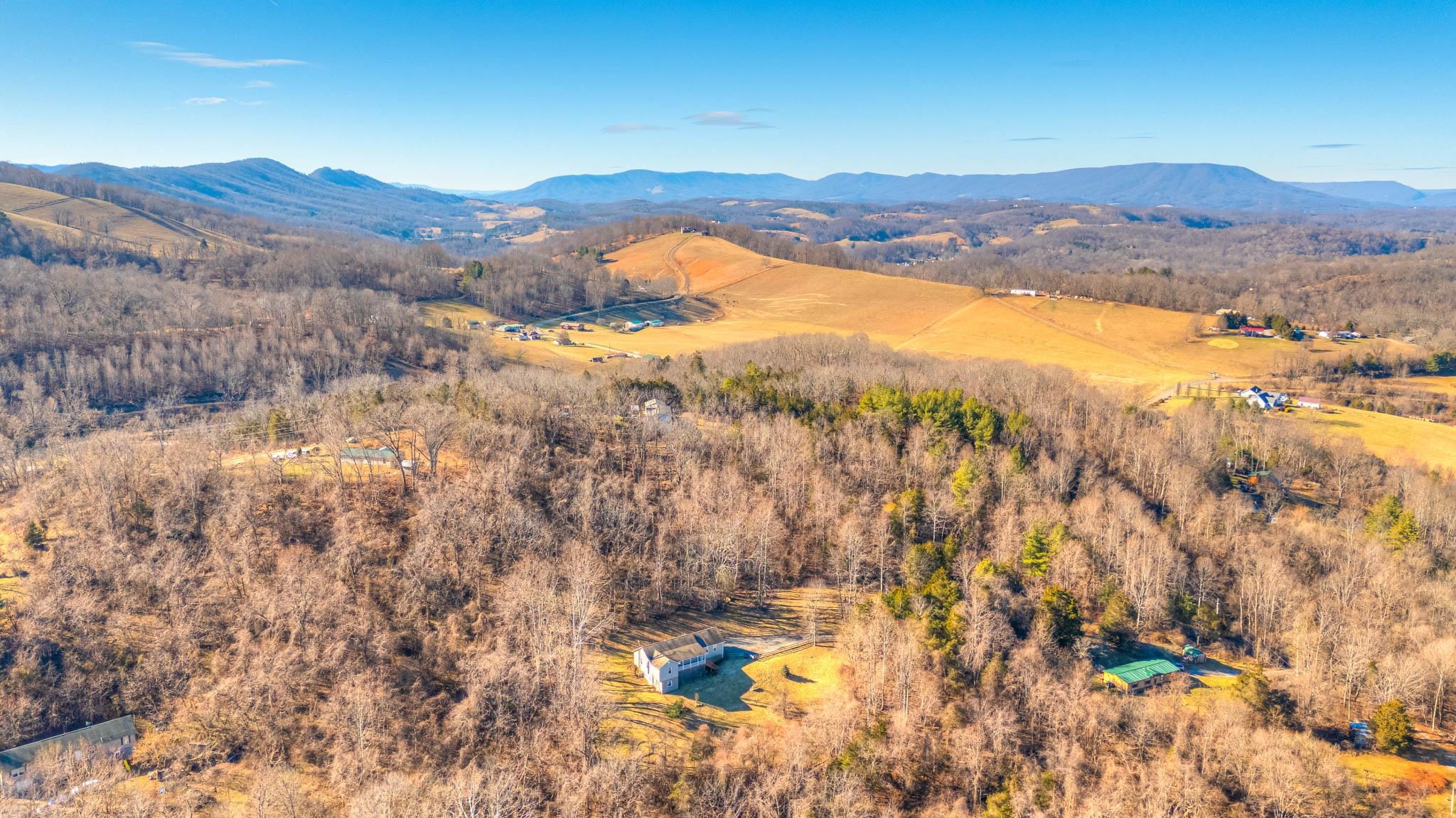 125 Wilderness Drive Pembroke VA 24136