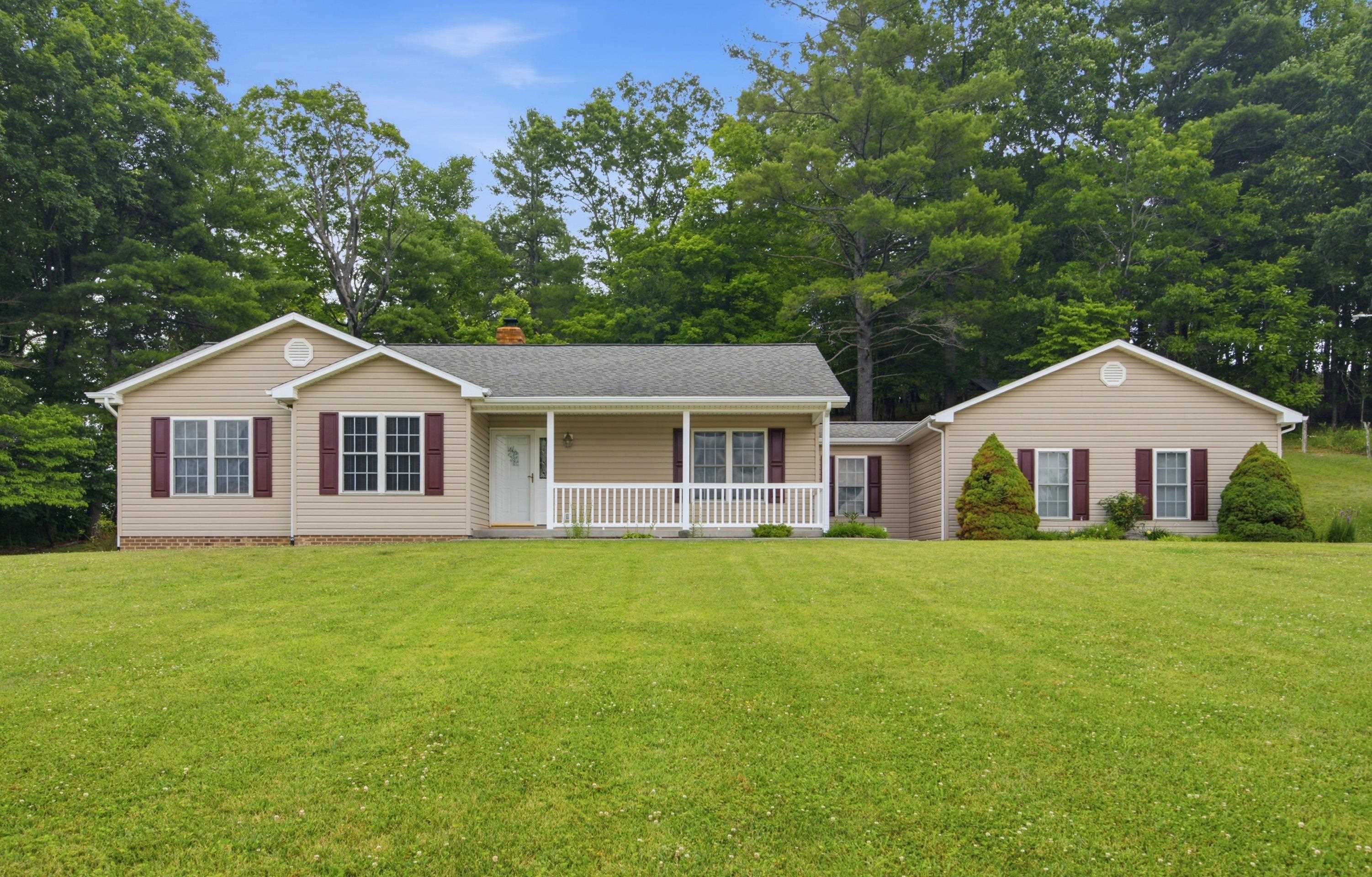 6379 Piney Woods Road Riner VA 24149