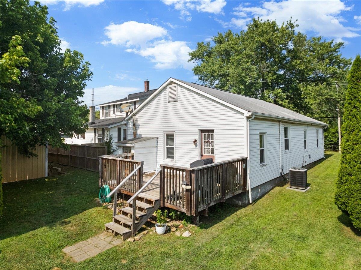 2209 W Main Street Radford VA 24141