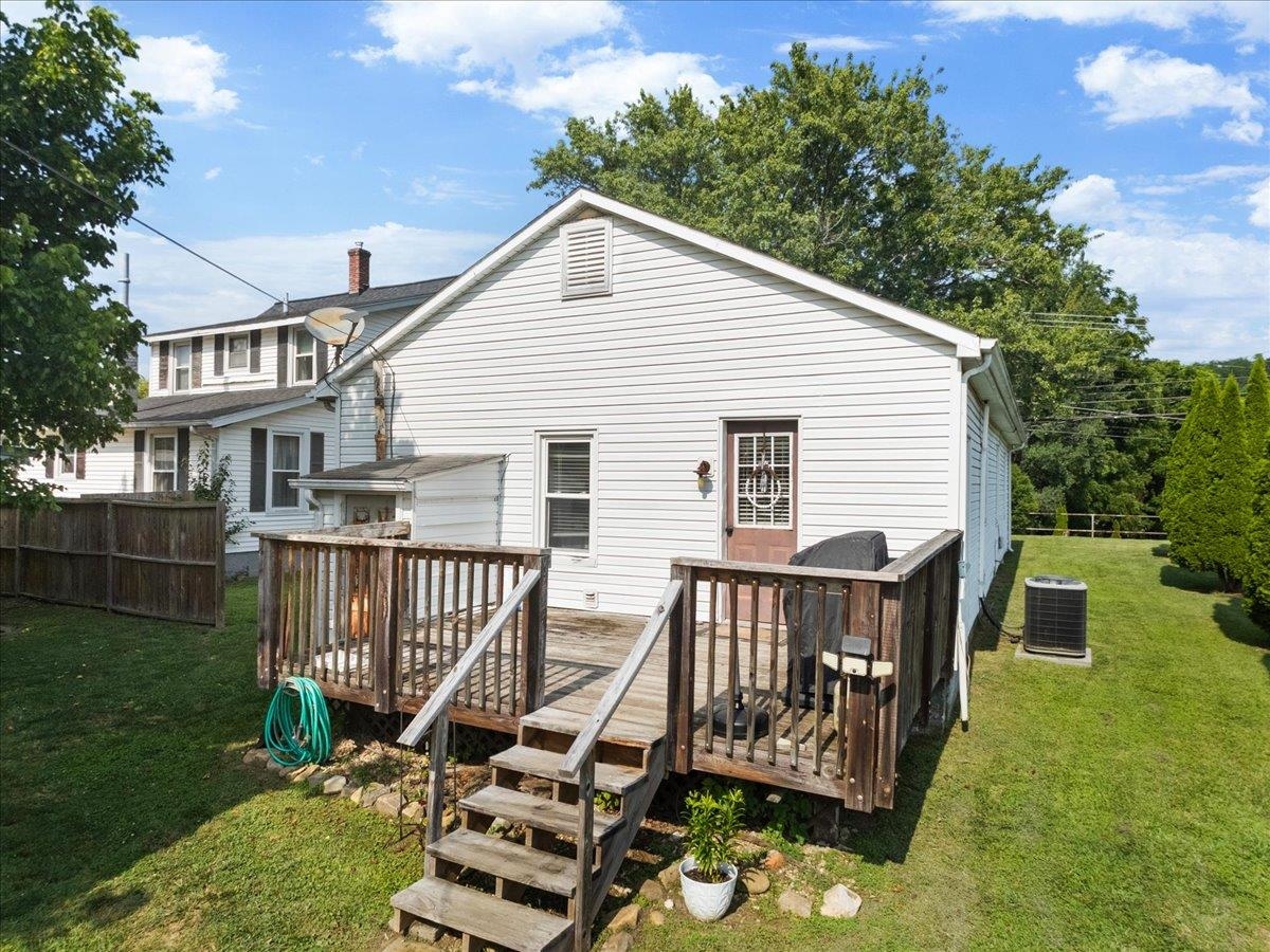 2209 W Main Street Radford VA 24141