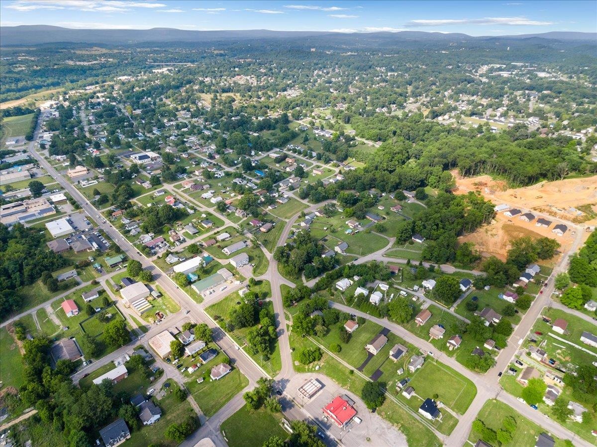 2209 W Main Street Radford VA 24141
