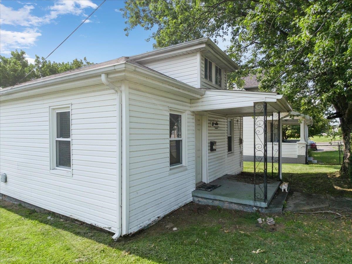 2209 W Main Street Radford VA 24141