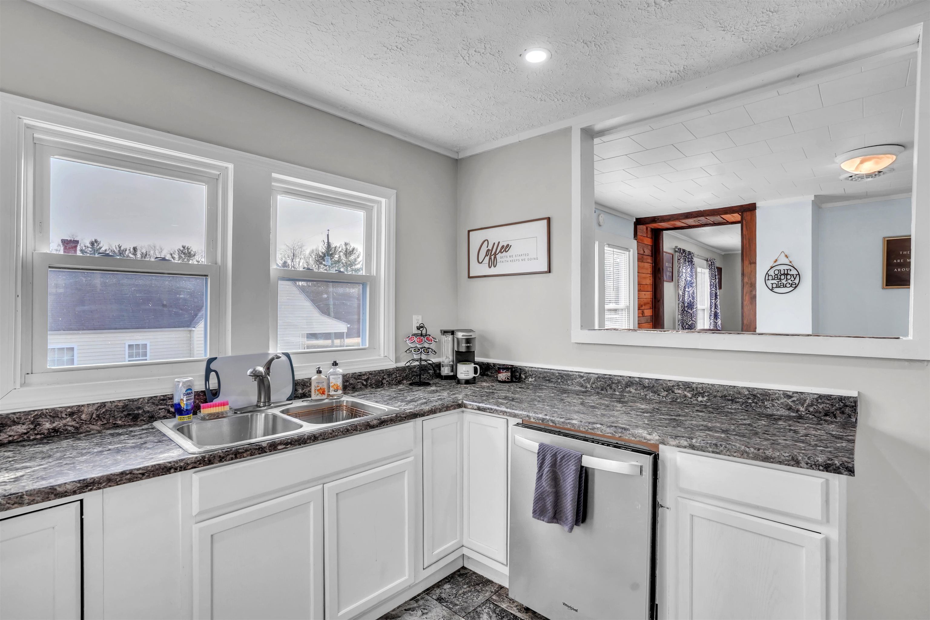 1924 Snider Lane Pulaski VA 24301