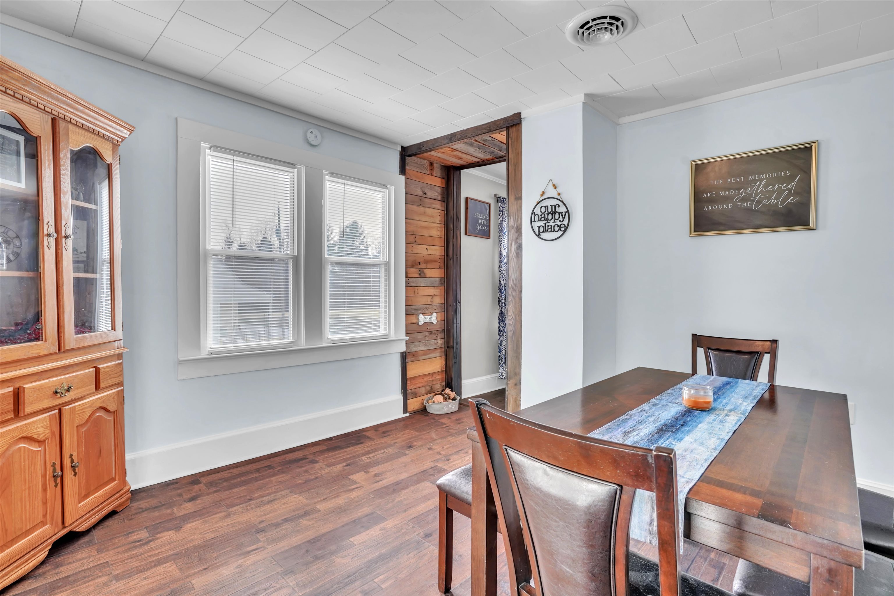 1924 Snider Lane Pulaski VA 24301