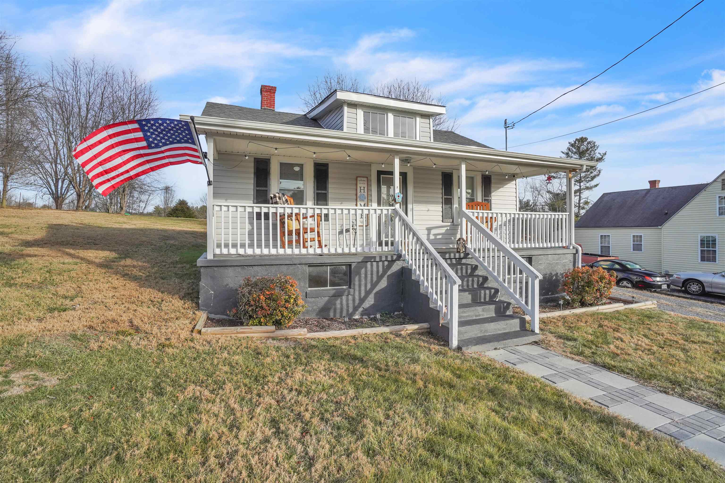 1924 Snider Lane Pulaski VA 24301