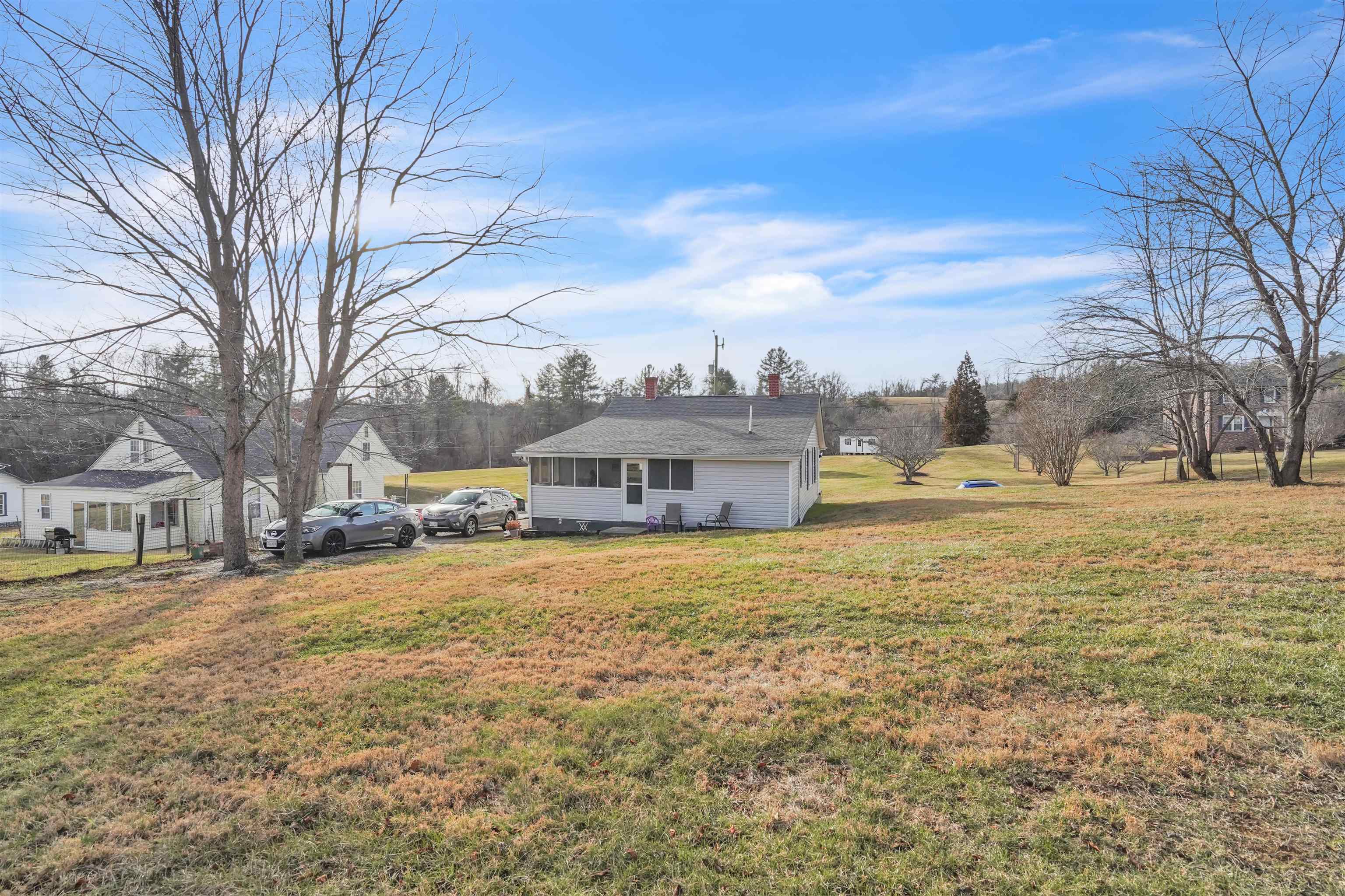 1924 Snider Lane Pulaski VA 24301