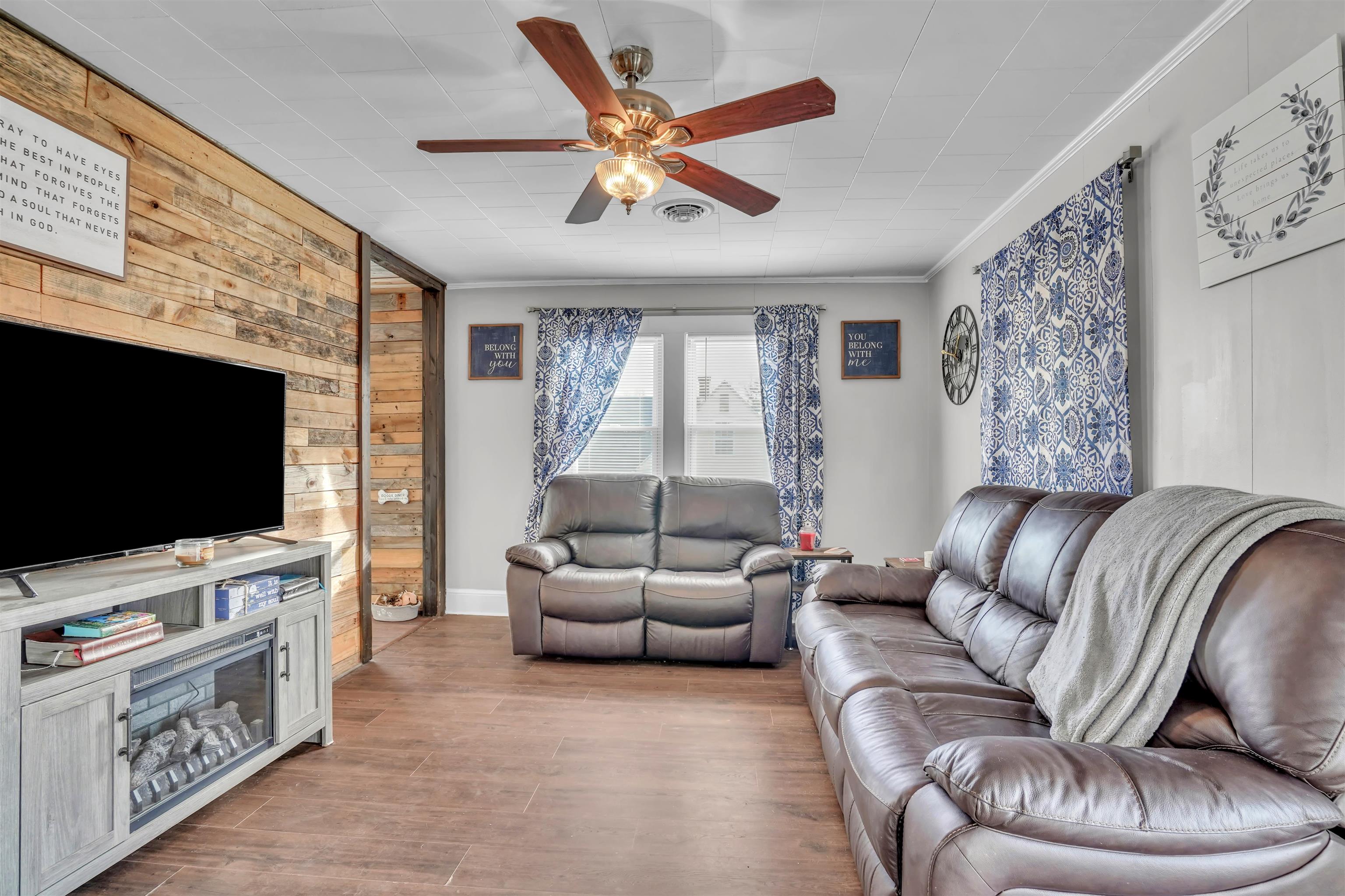 1924 Snider Lane Pulaski VA 24301