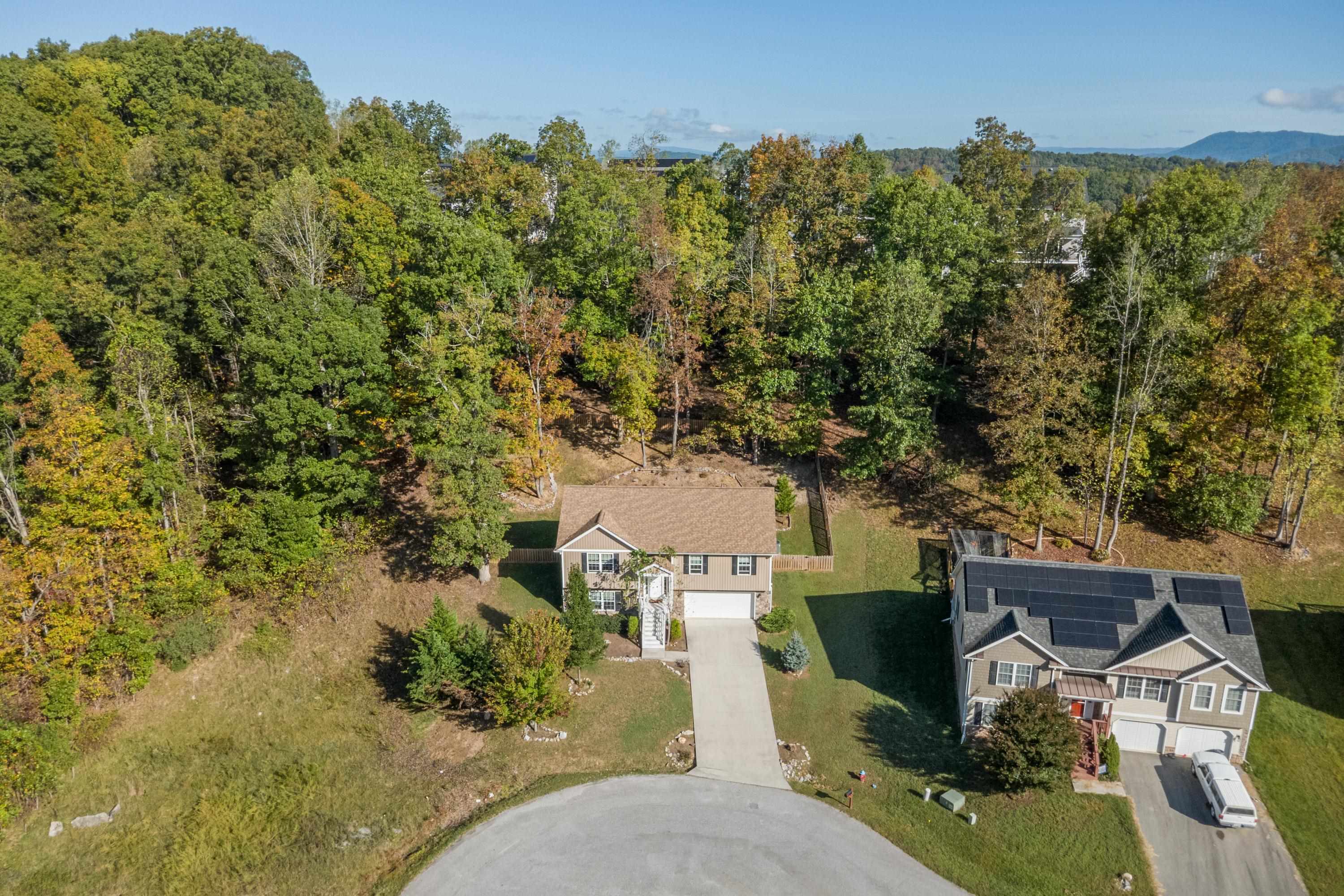 1048 Street Clair Lane Christiansburg VA 24073