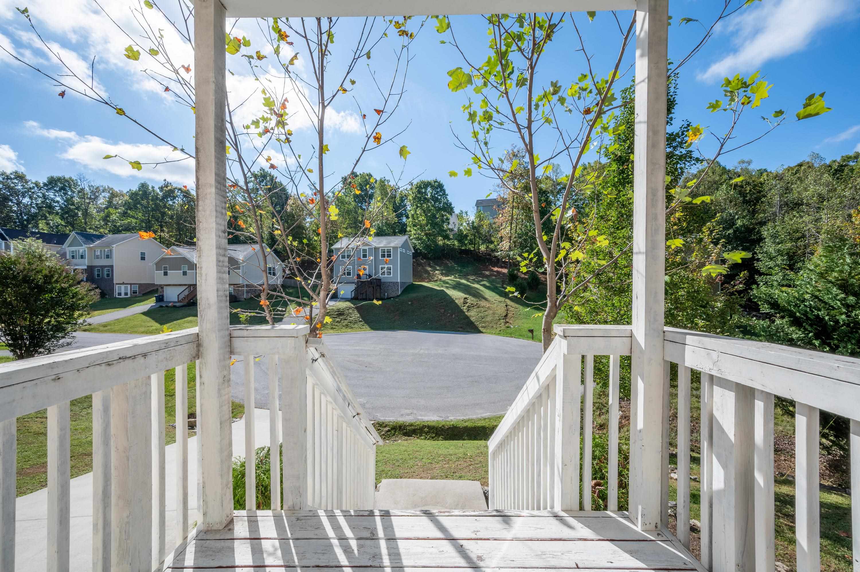 1048 Street Clair Lane Christiansburg VA 24073