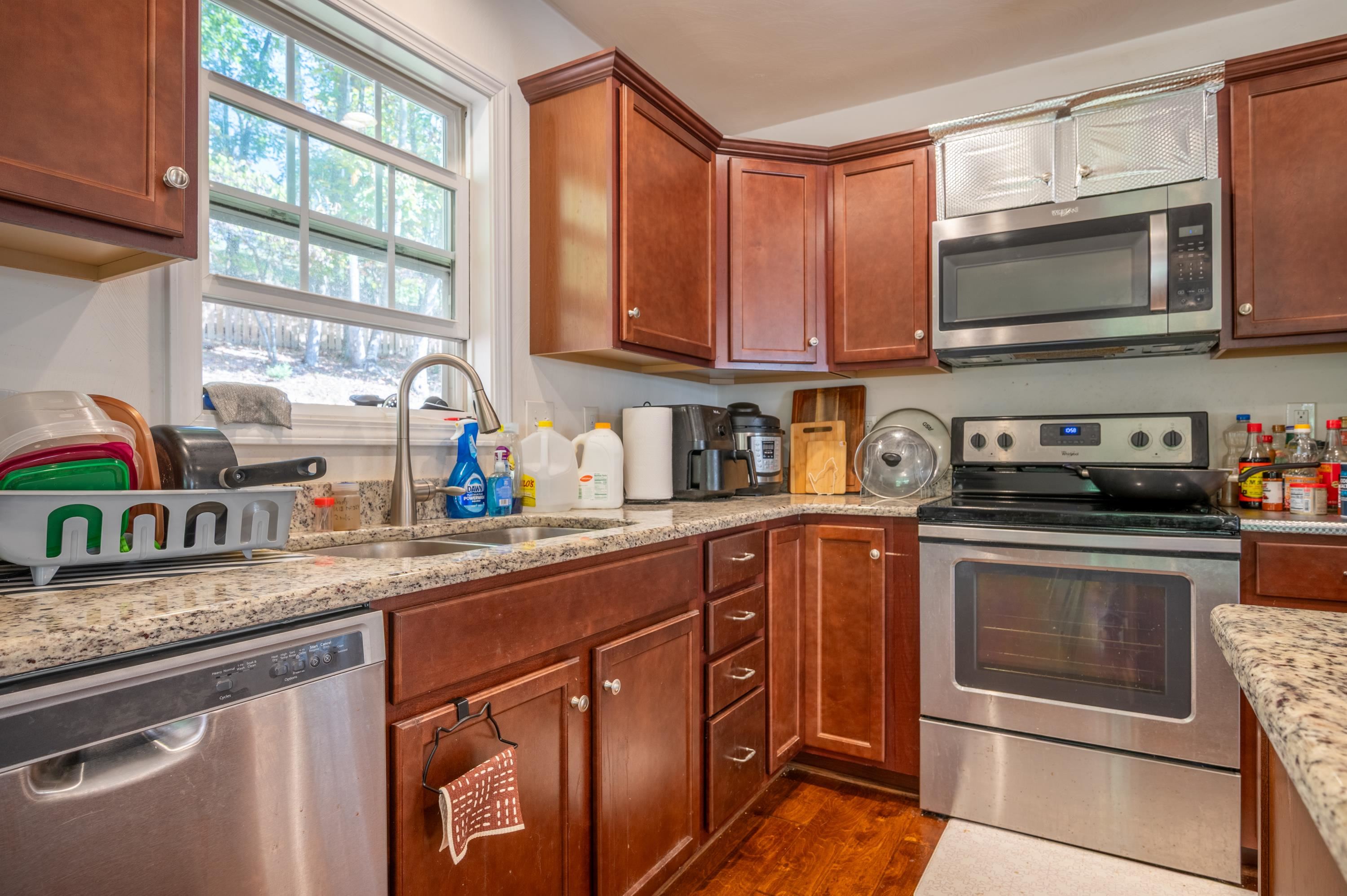 1048 Street Clair Lane Christiansburg VA 24073