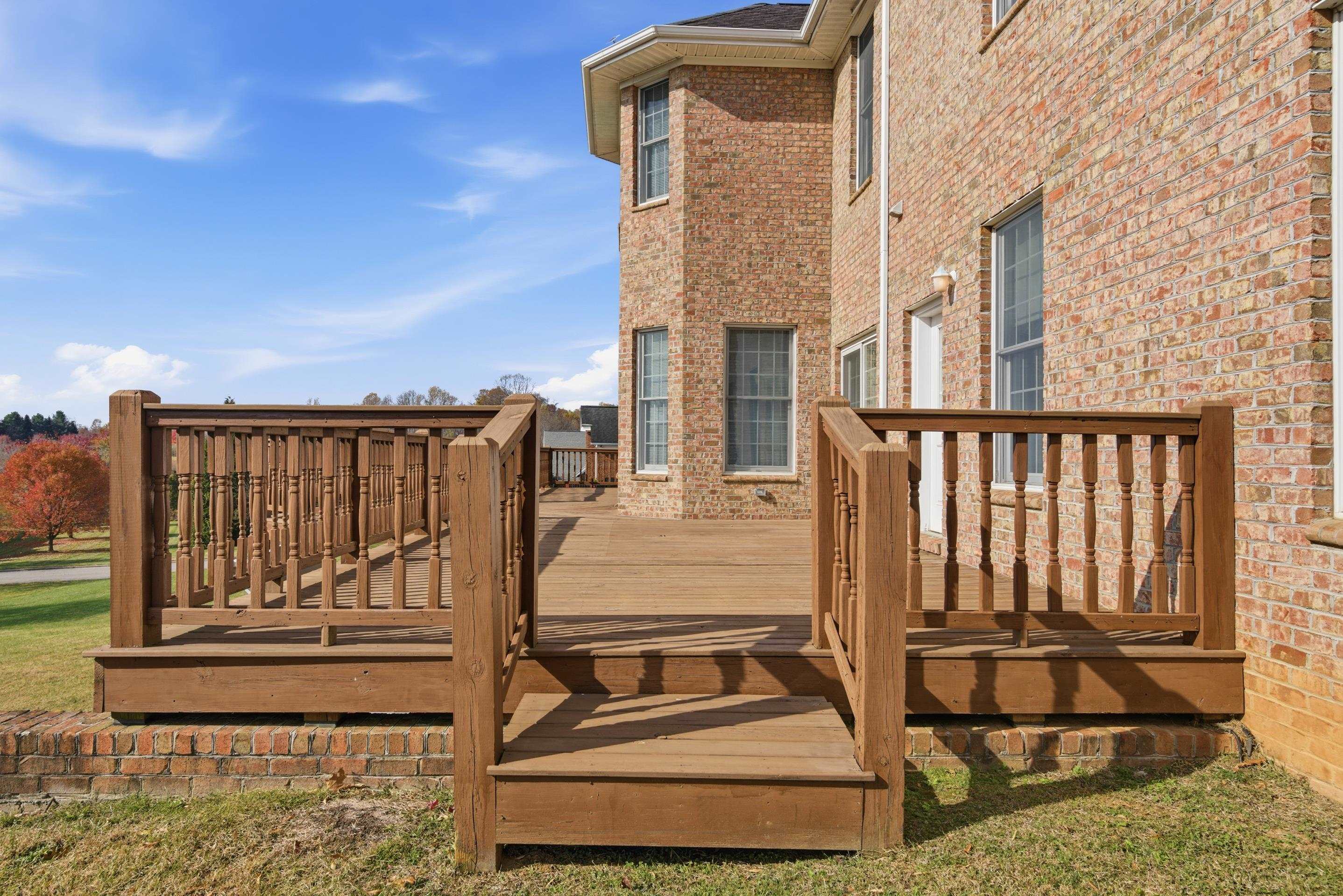 8241 River Course Drive Radford VA 24141