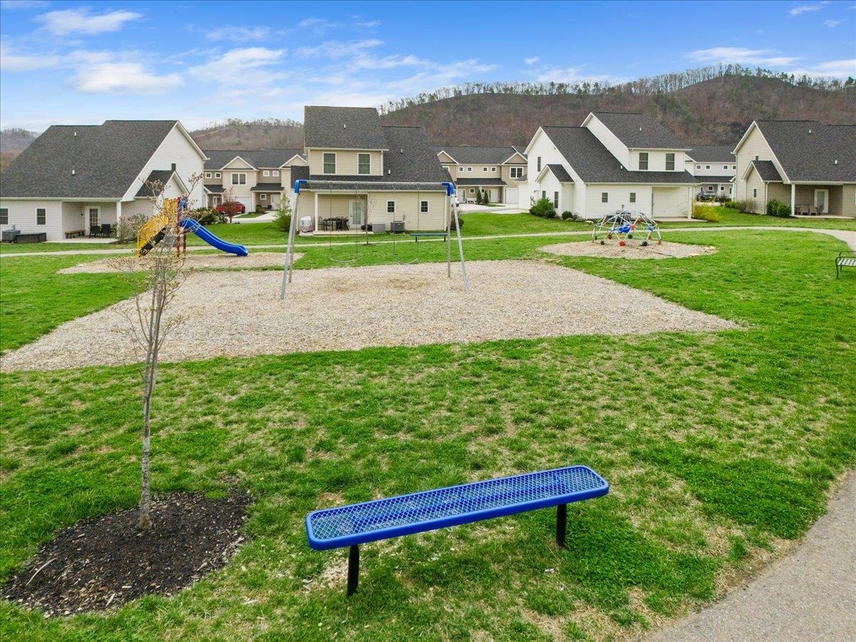 276 Louise Lane Elliston VA 24087