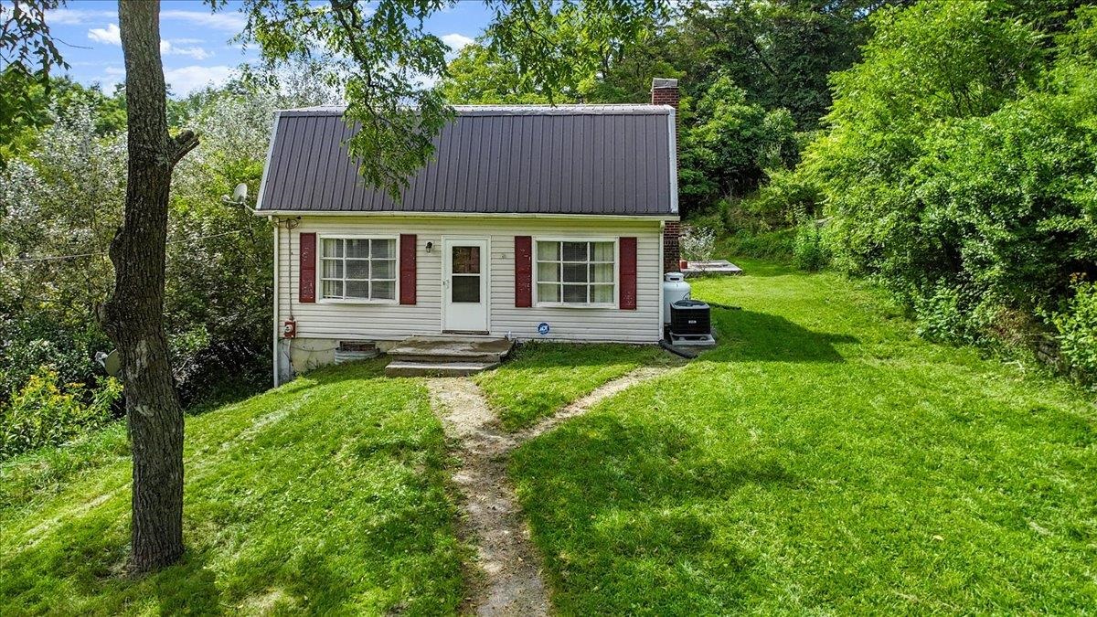 6325 Wilderness Road Dublin VA 24084