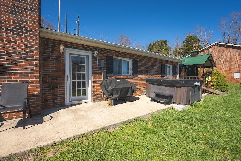 6321 W H Smith Drive Dublin VA 24084