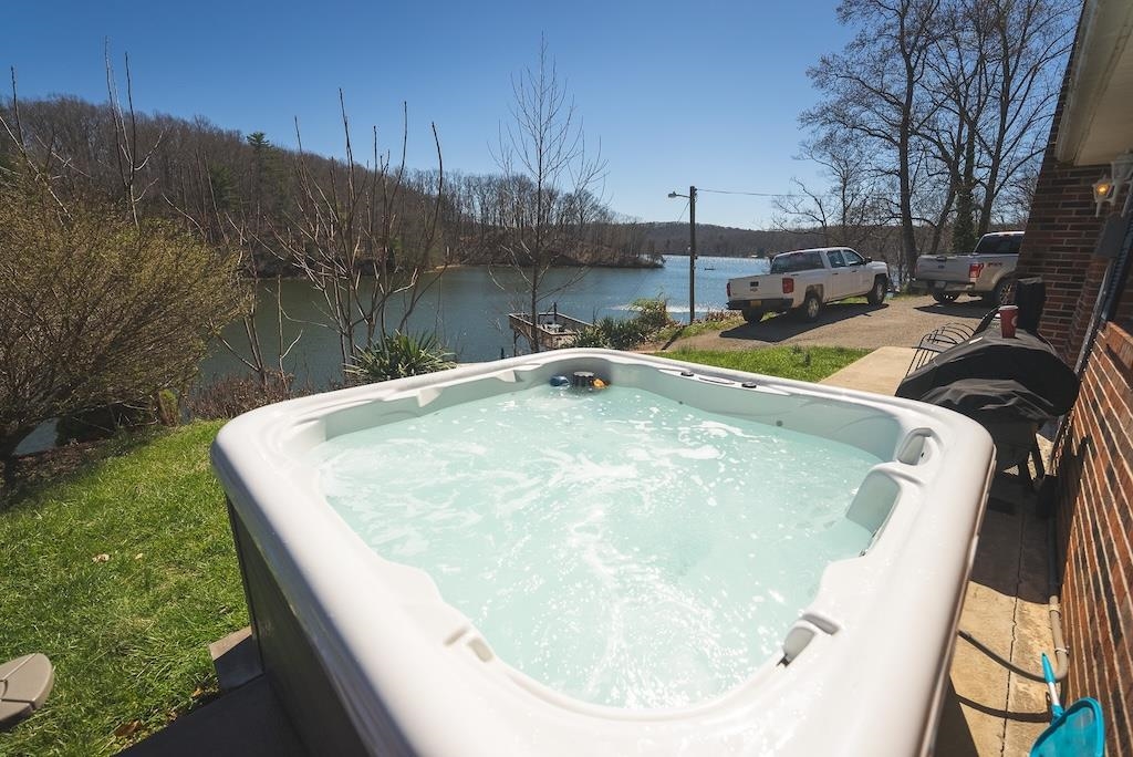 6321 W H Smith Drive Dublin VA 24084