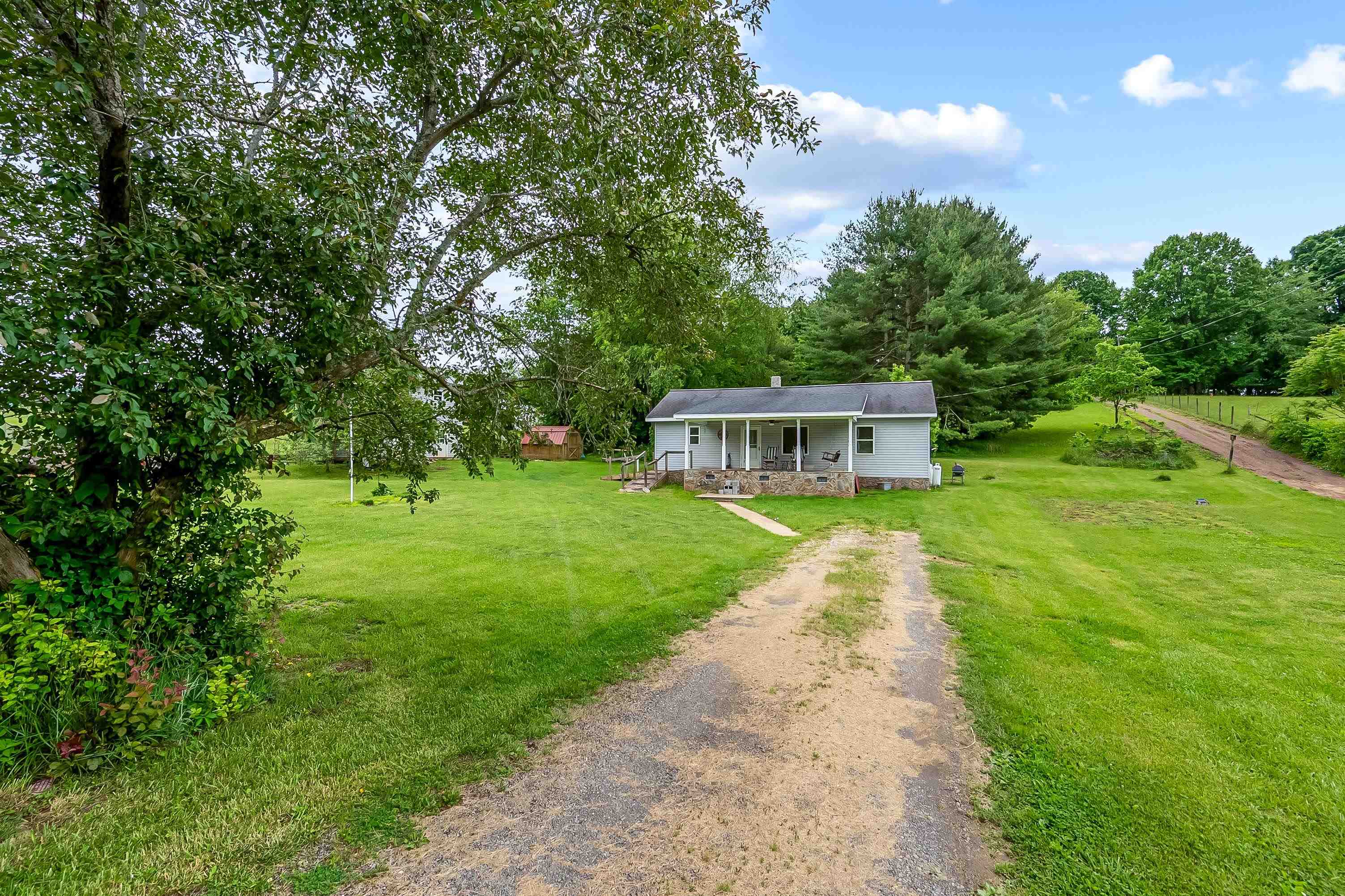 451 Payne Town Road Max Meadows VA 24360