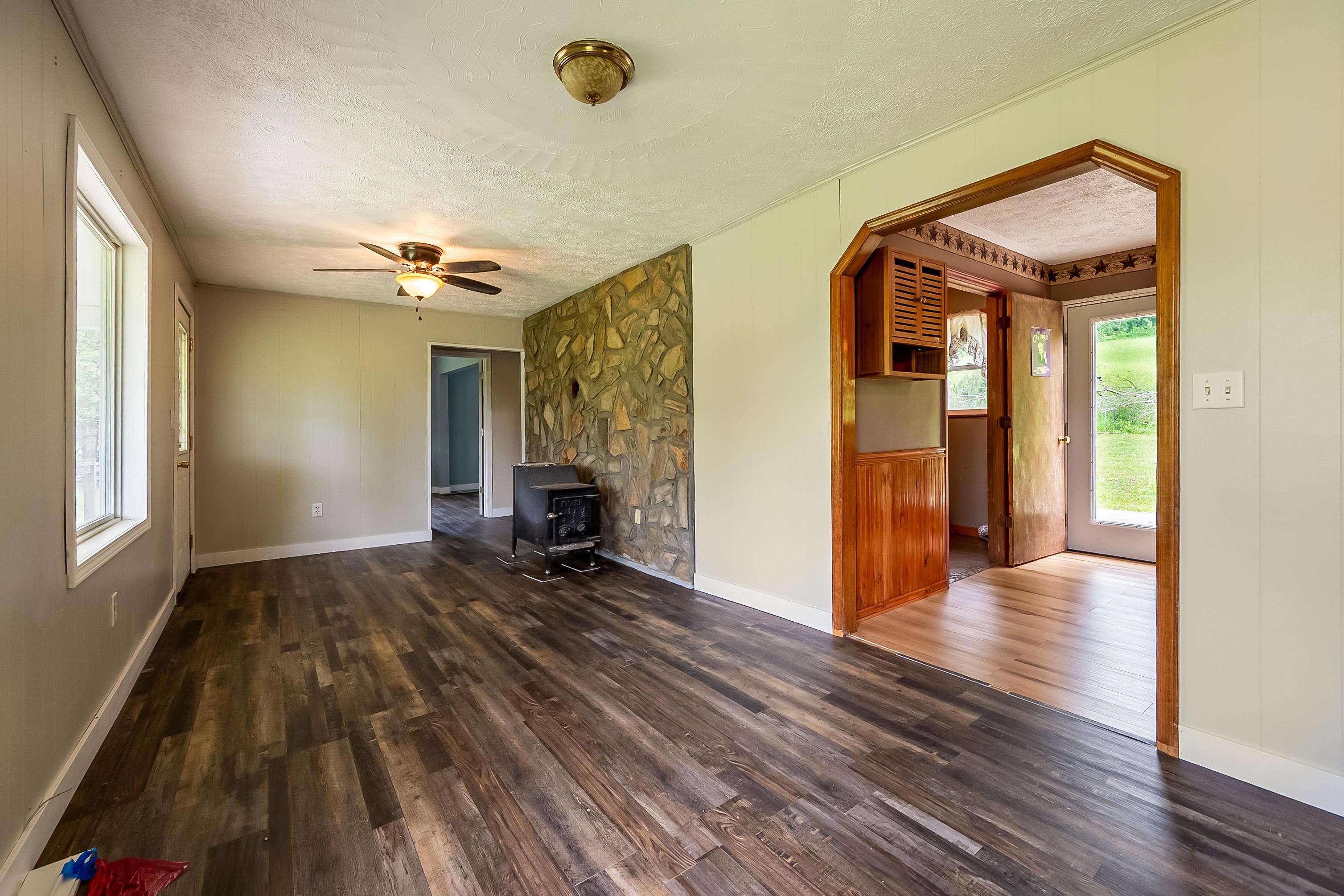 451 Payne Town Road Max Meadows VA 24360