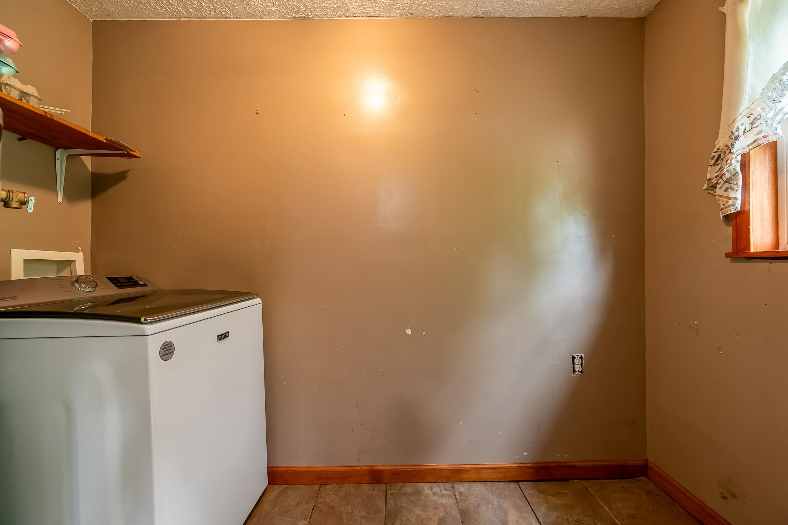 451 Payne Town Road Max Meadows VA 24360