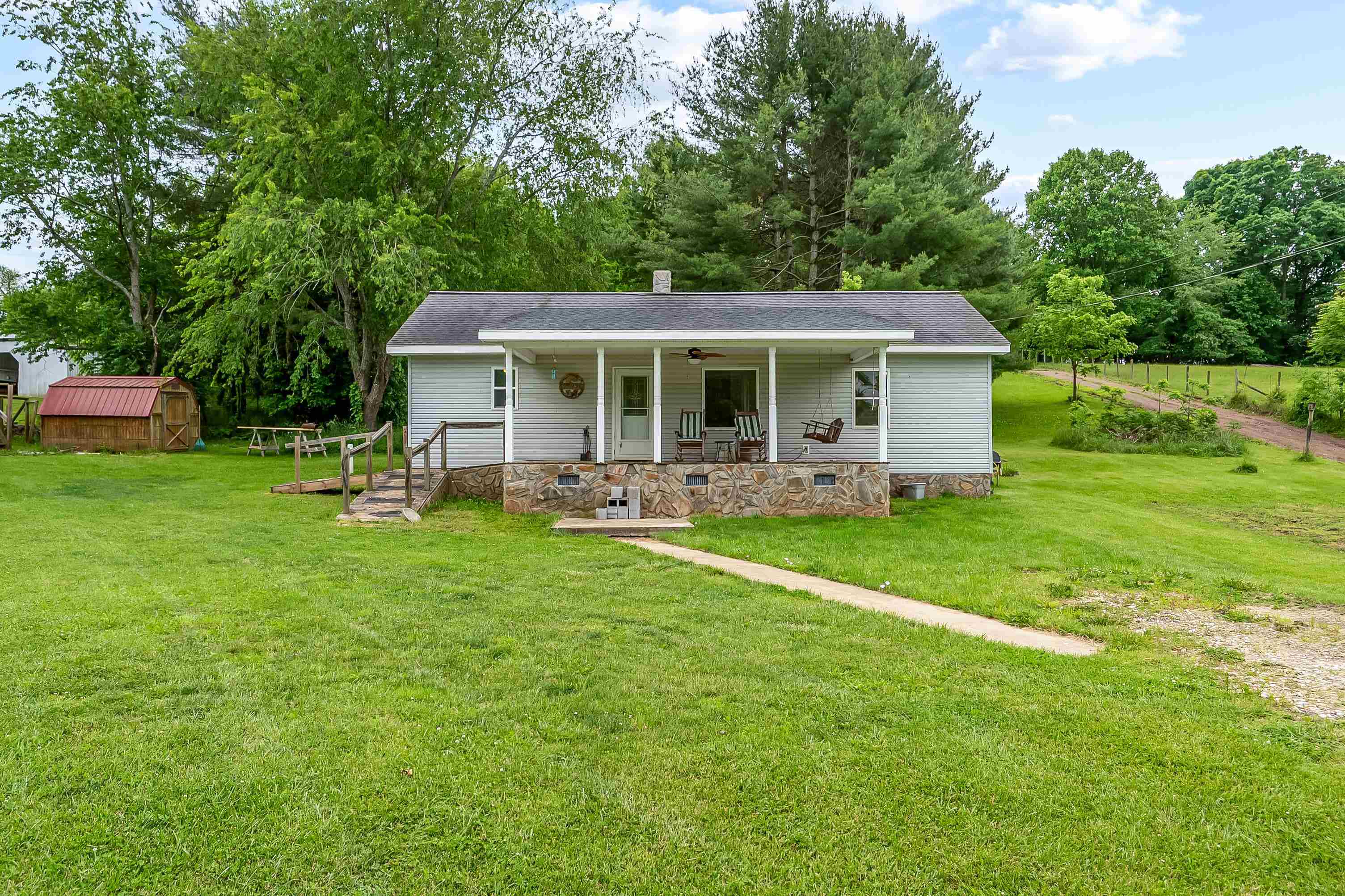 451 Payne Town Road Max Meadows VA 24360