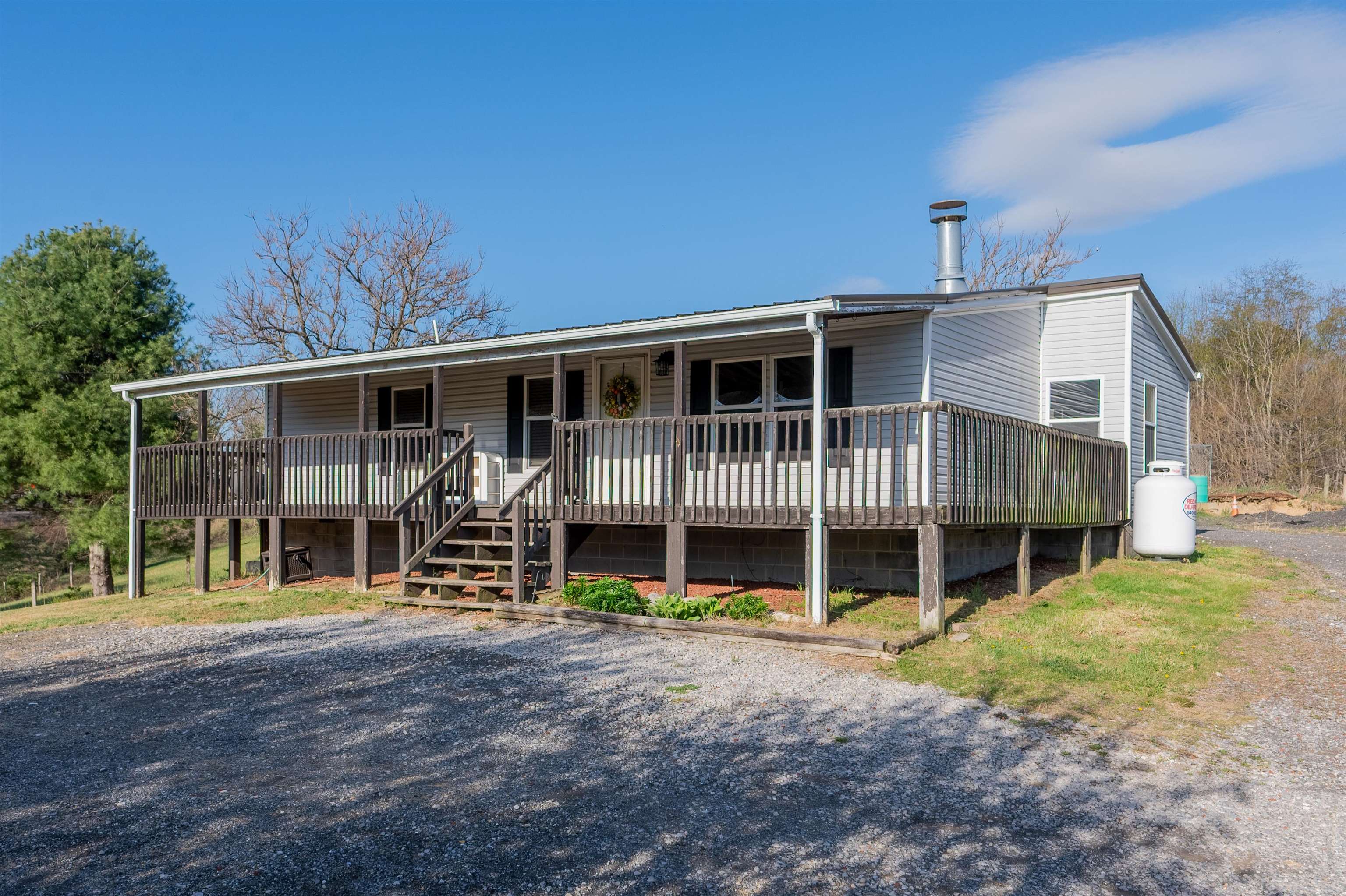 5877 Cumberland Gap Road Newport VA 24128