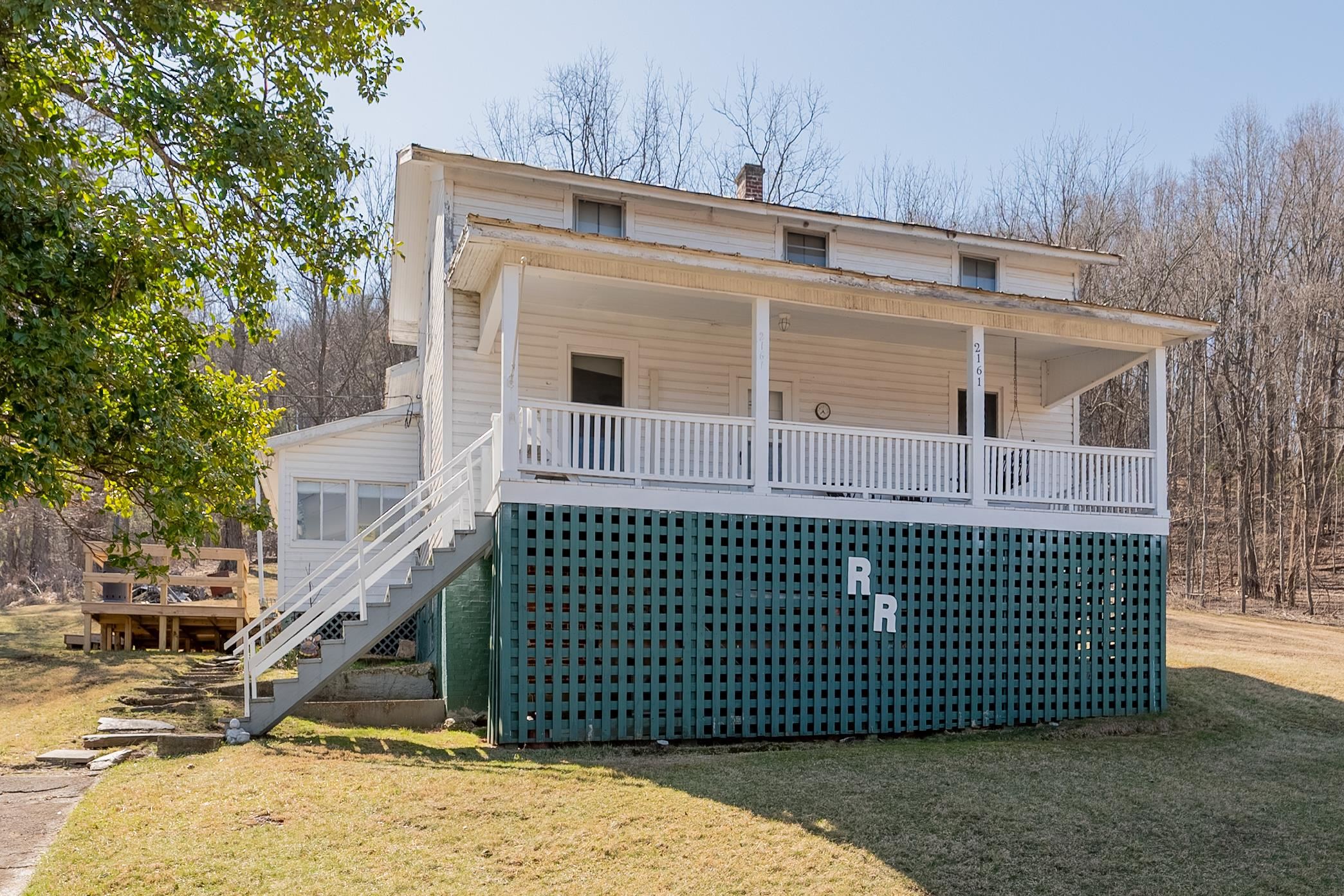 2161 Loafers Rest Road Austinville VA 24312