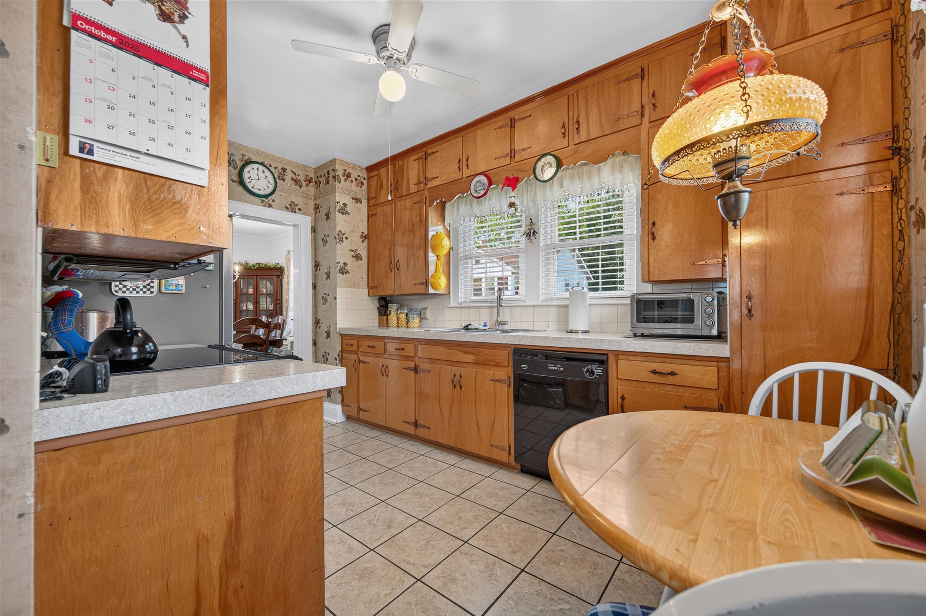 590 W North Street Wytheville VA 24382