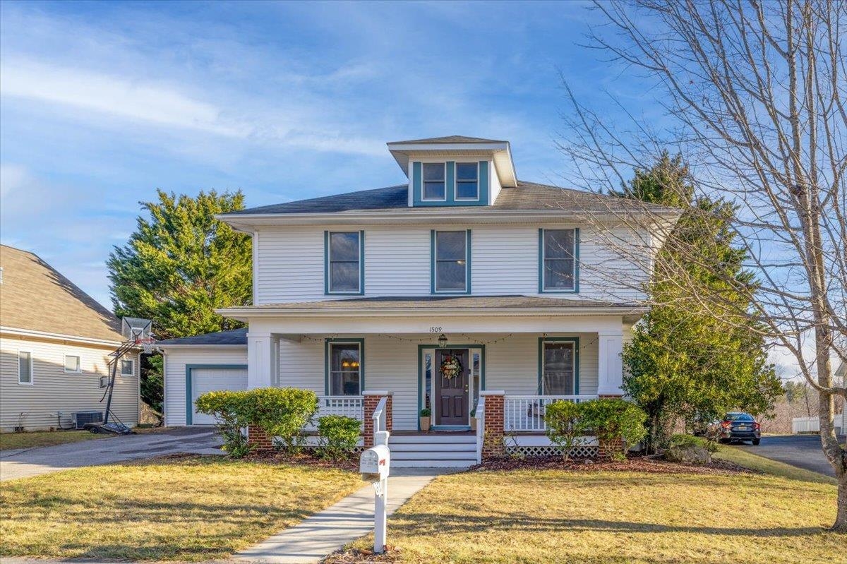 1509 Poplar Ridge Circle Blacksburg VA 24060