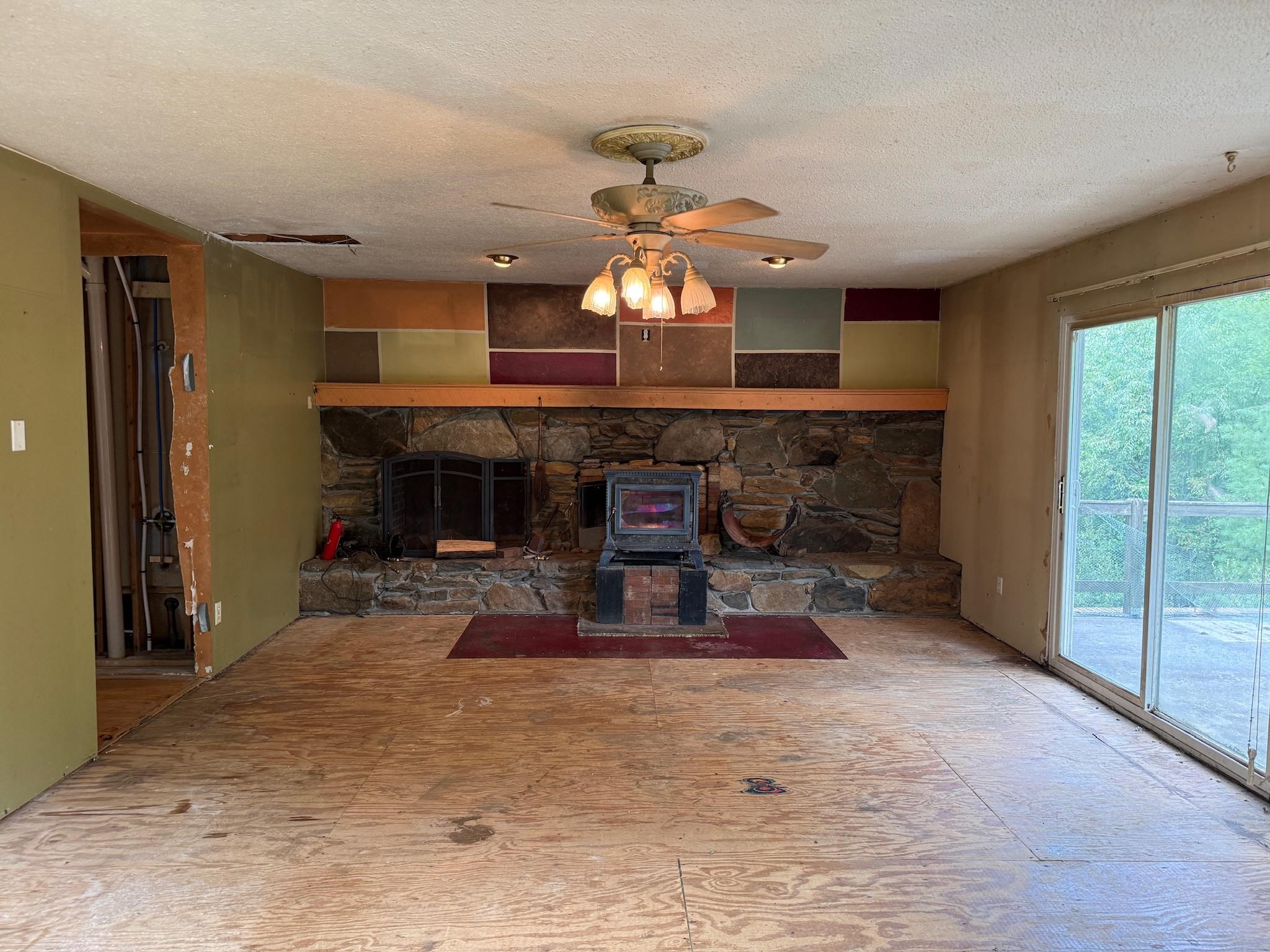 2098 Shady Grove Road Indian Valley VA 24105