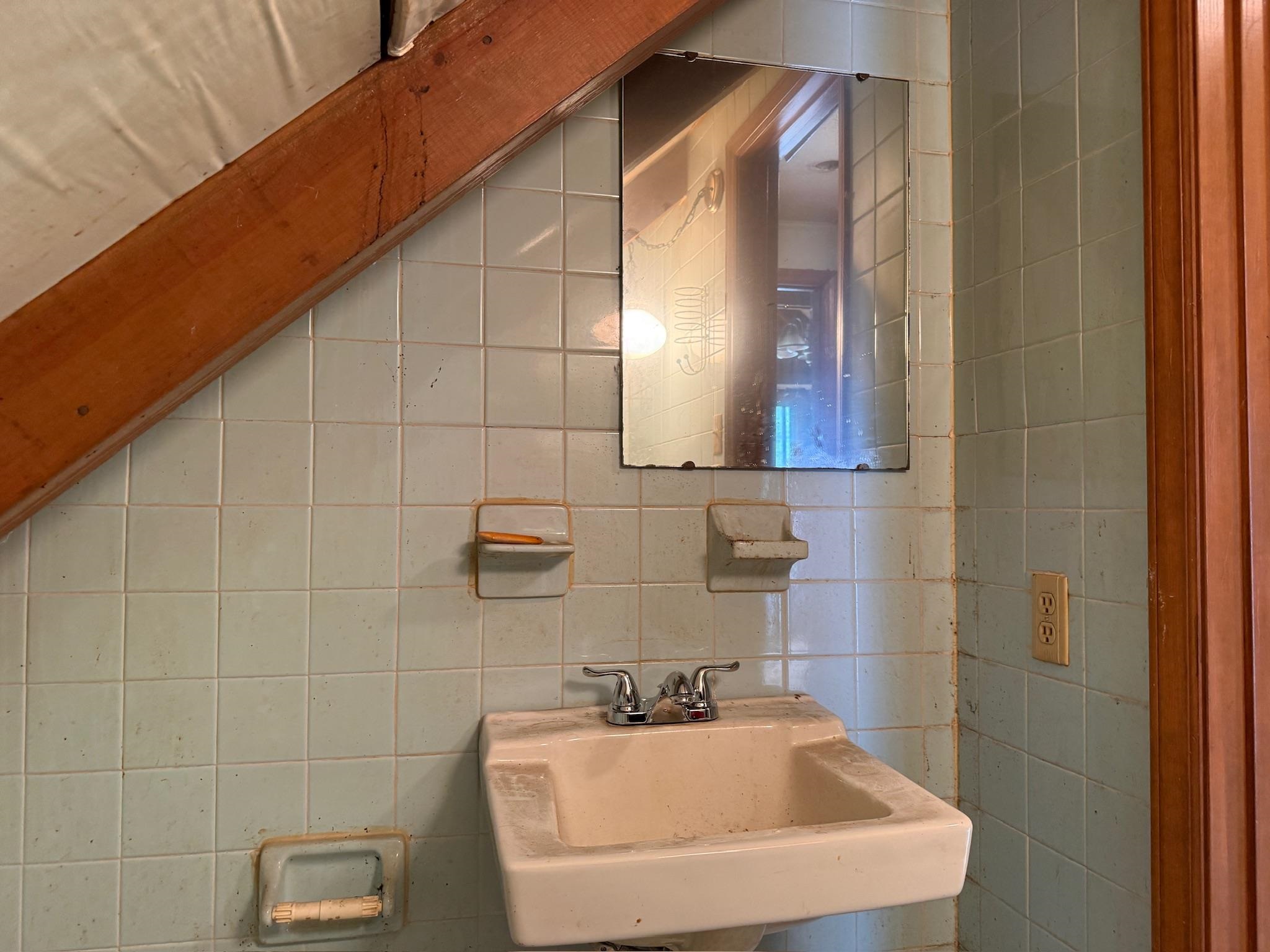 2098 Shady Grove Road Indian Valley VA 24105