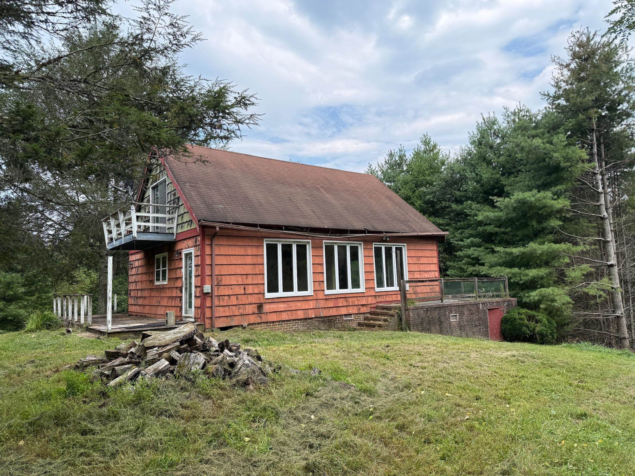 2098 Shady Grove Road Indian Valley VA 24105