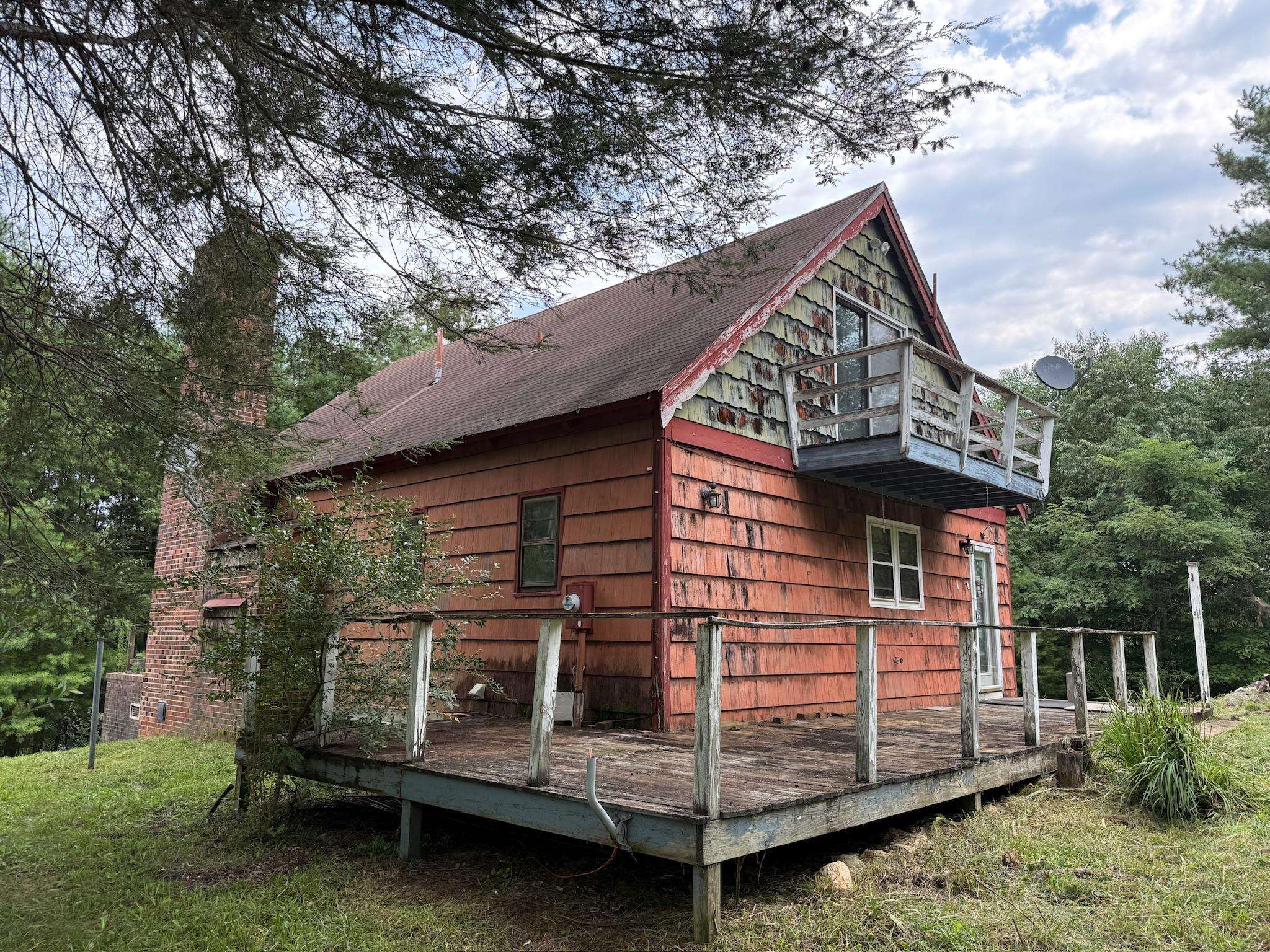 2098 Shady Grove Road Indian Valley VA 24105