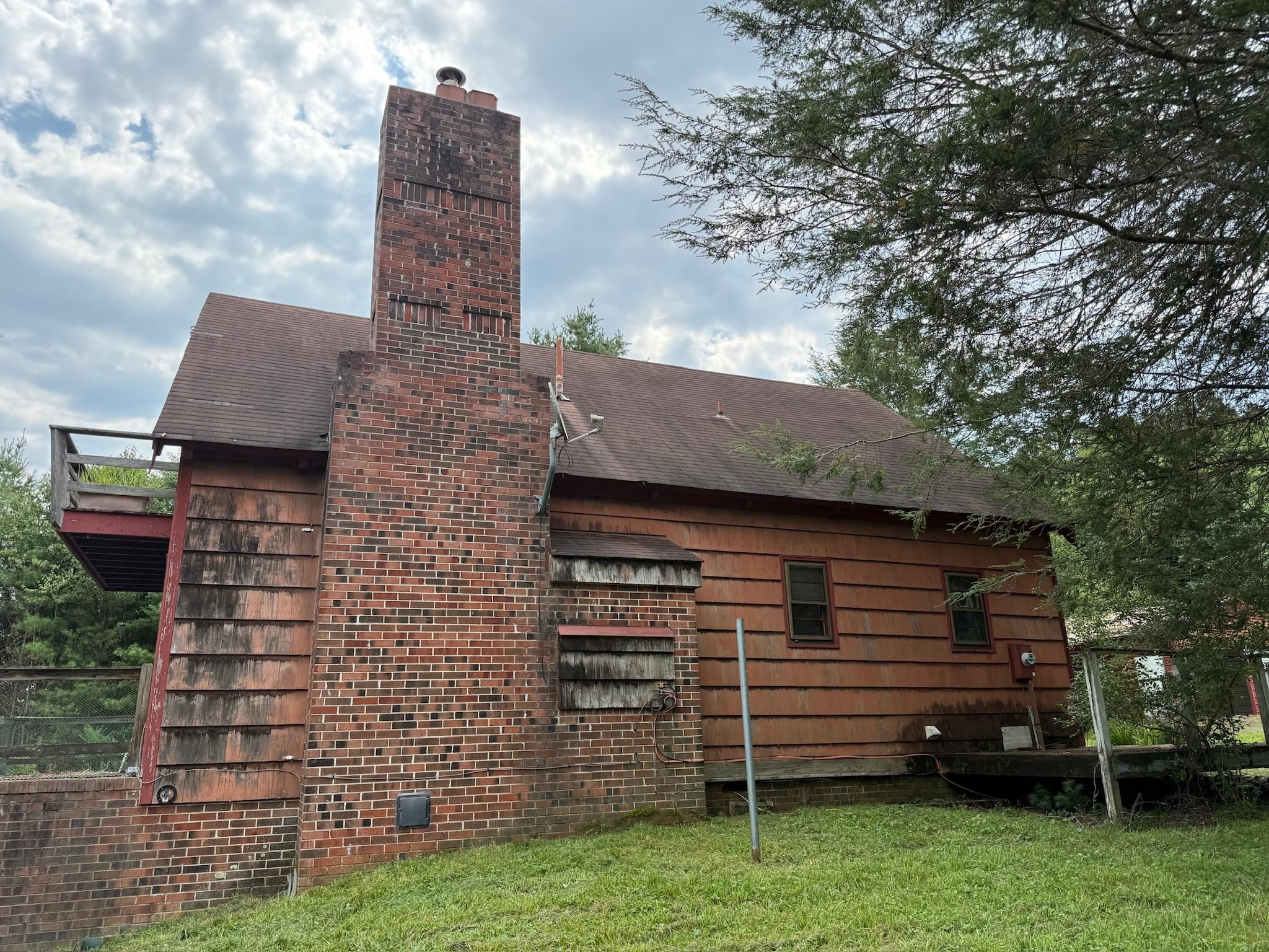 2098 Shady Grove Road Indian Valley VA 24105