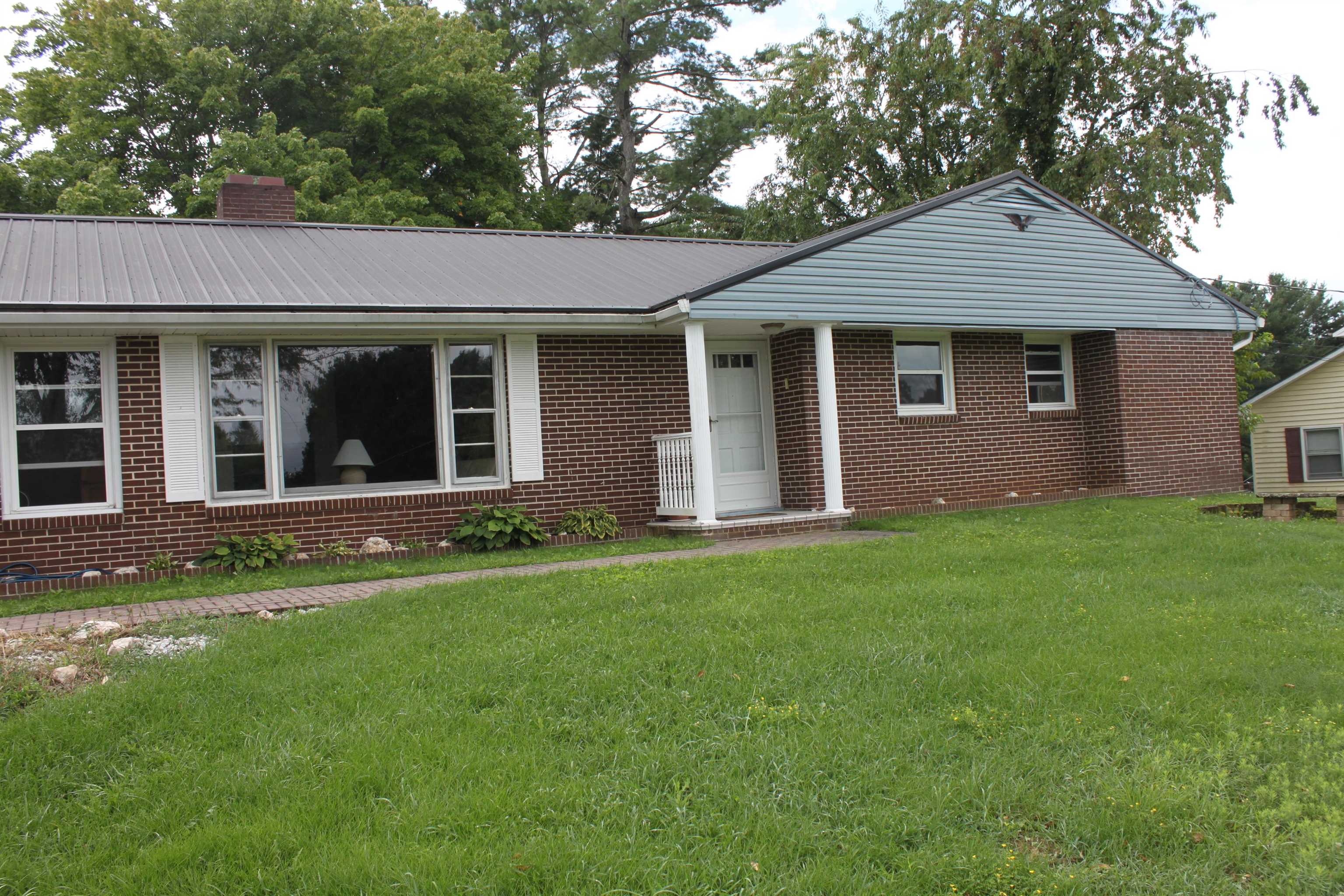 110 Rosehill Drive Christiansburg VA 24073