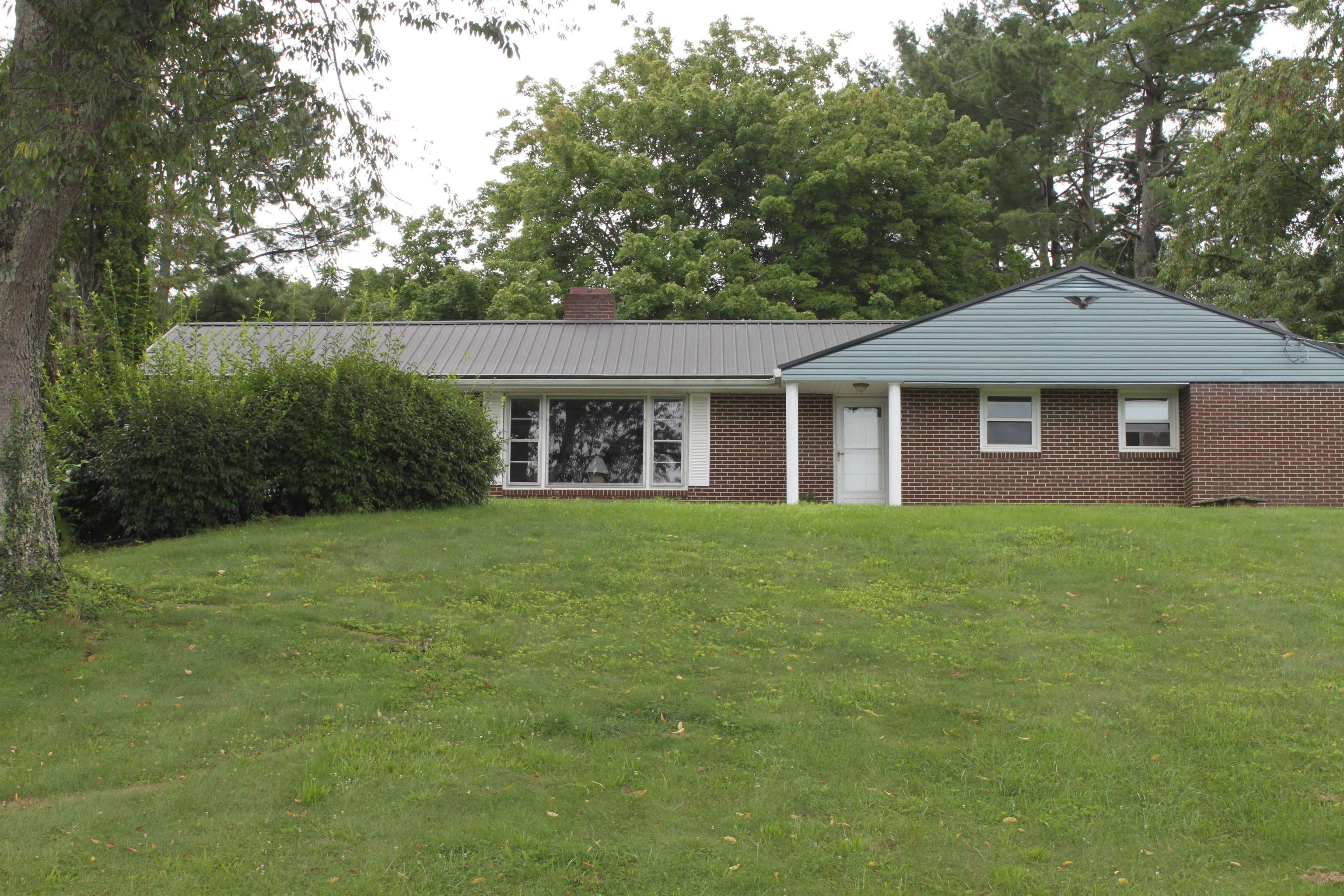 110 Rosehill Drive Christiansburg VA 24073