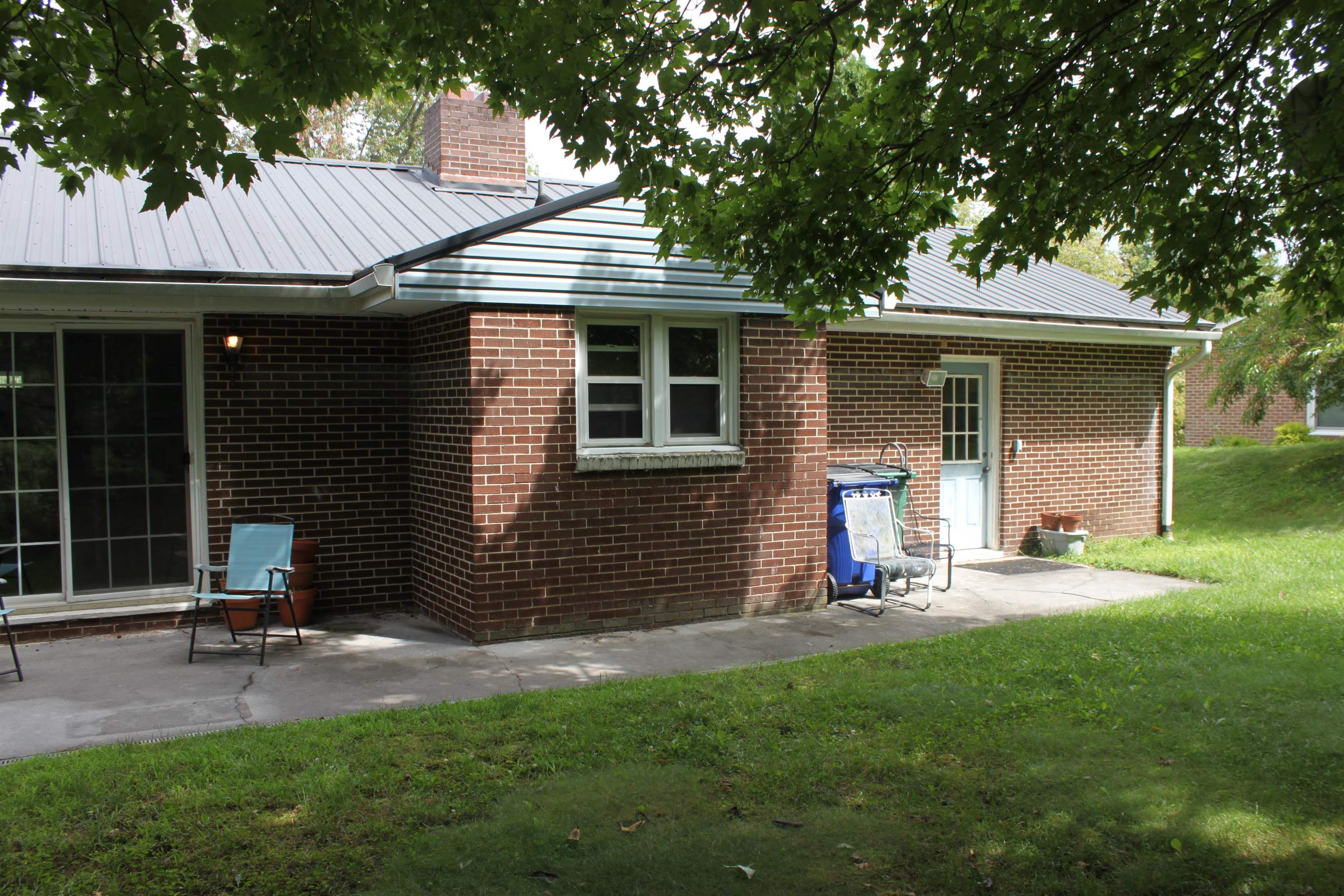 110 Rosehill Drive Christiansburg VA 24073