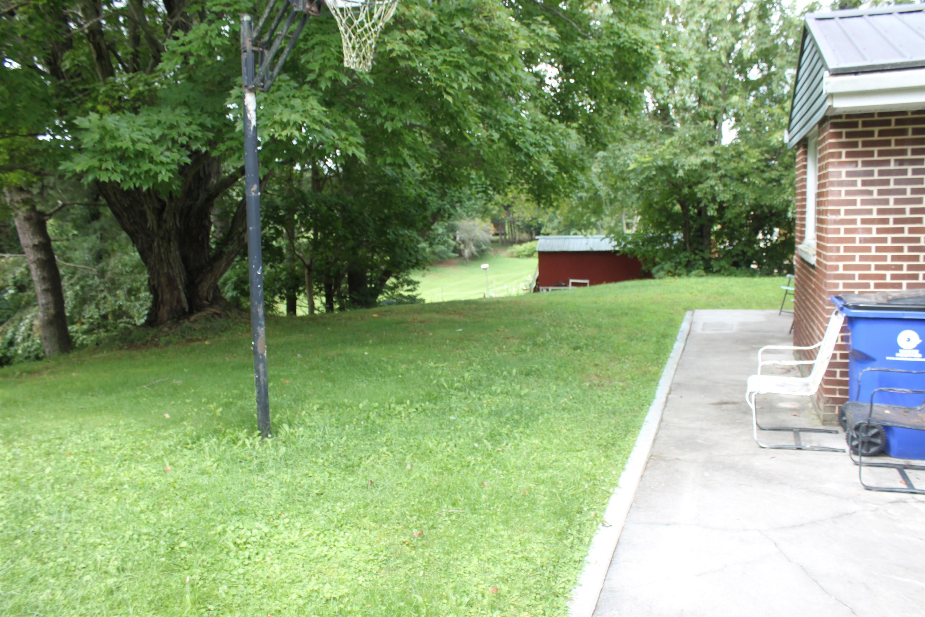 110 Rosehill Drive Christiansburg VA 24073