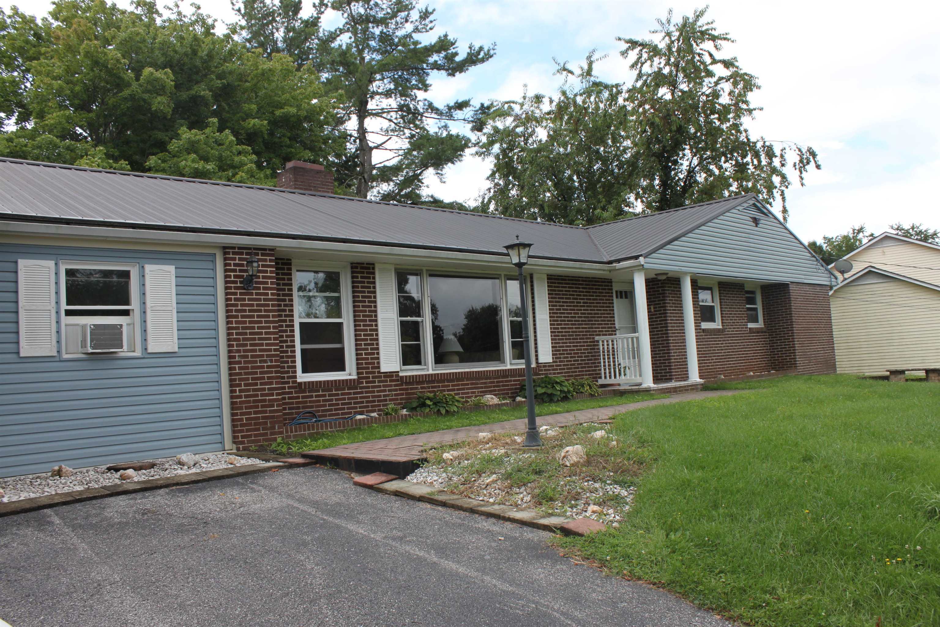 110 Rosehill Drive Christiansburg VA 24073