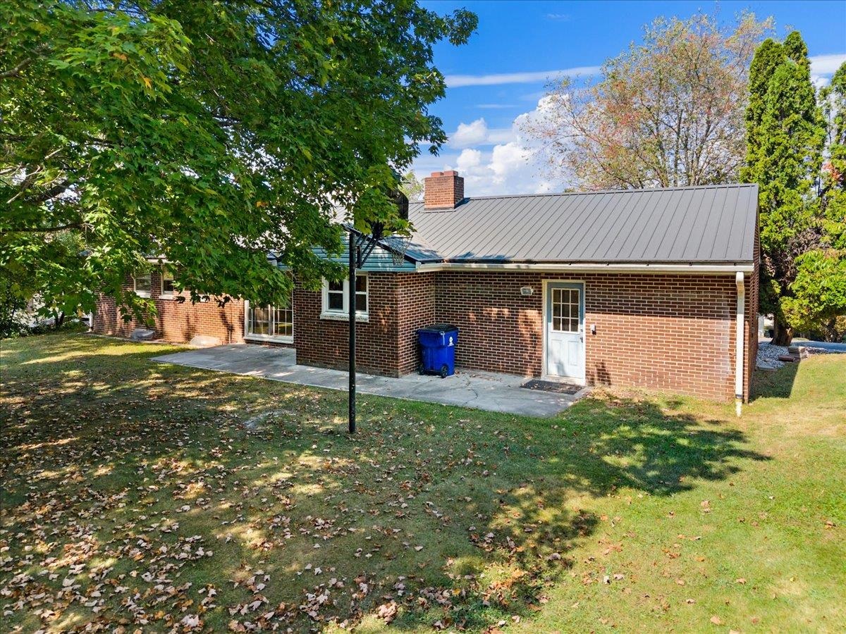 110 Rosehill Drive Christiansburg VA 24073